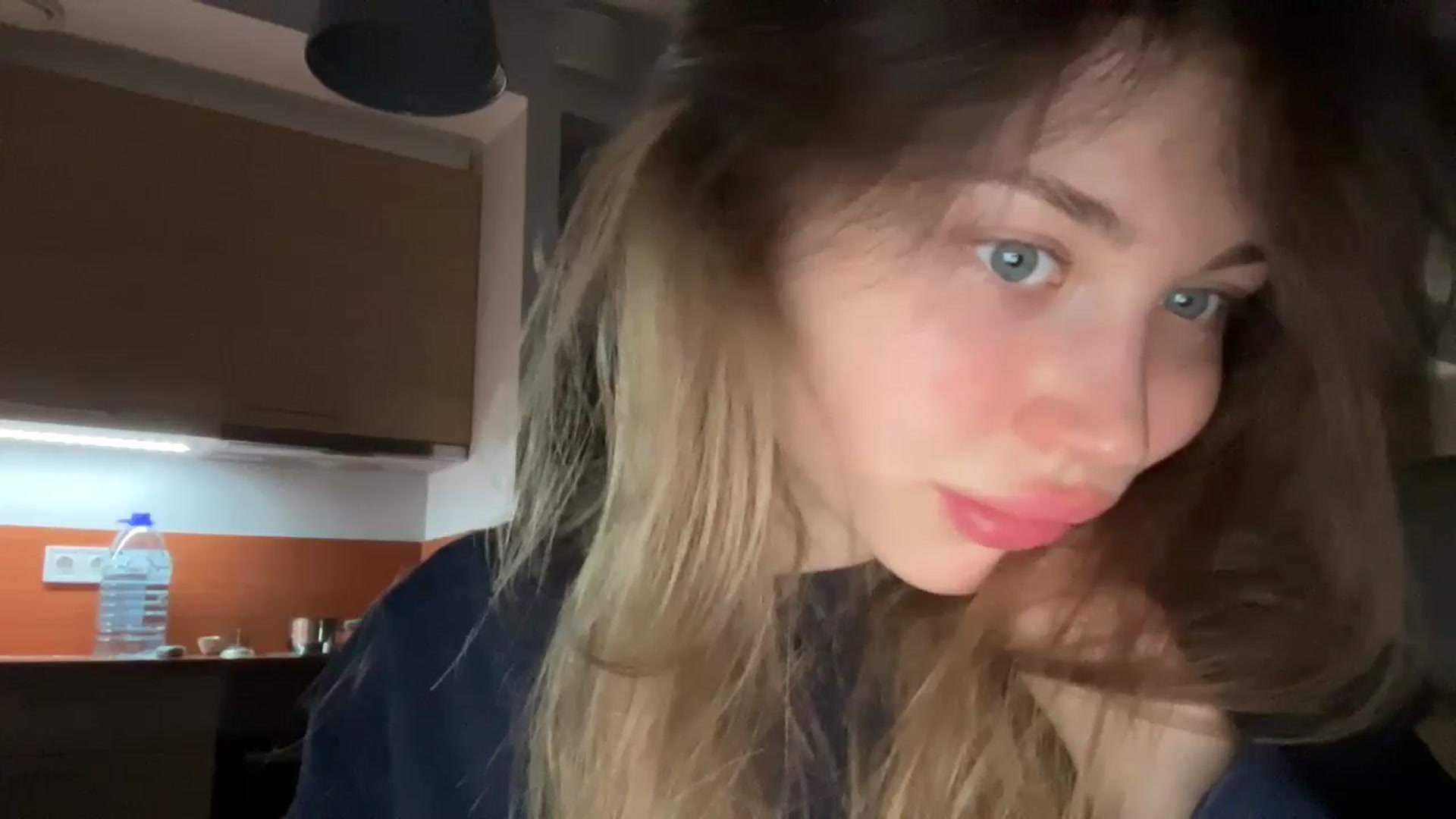 Gallery image thumbnail from Coconut_dream's myfreecams stream on, 01/22/2025, 19:53 image 15 of 20
