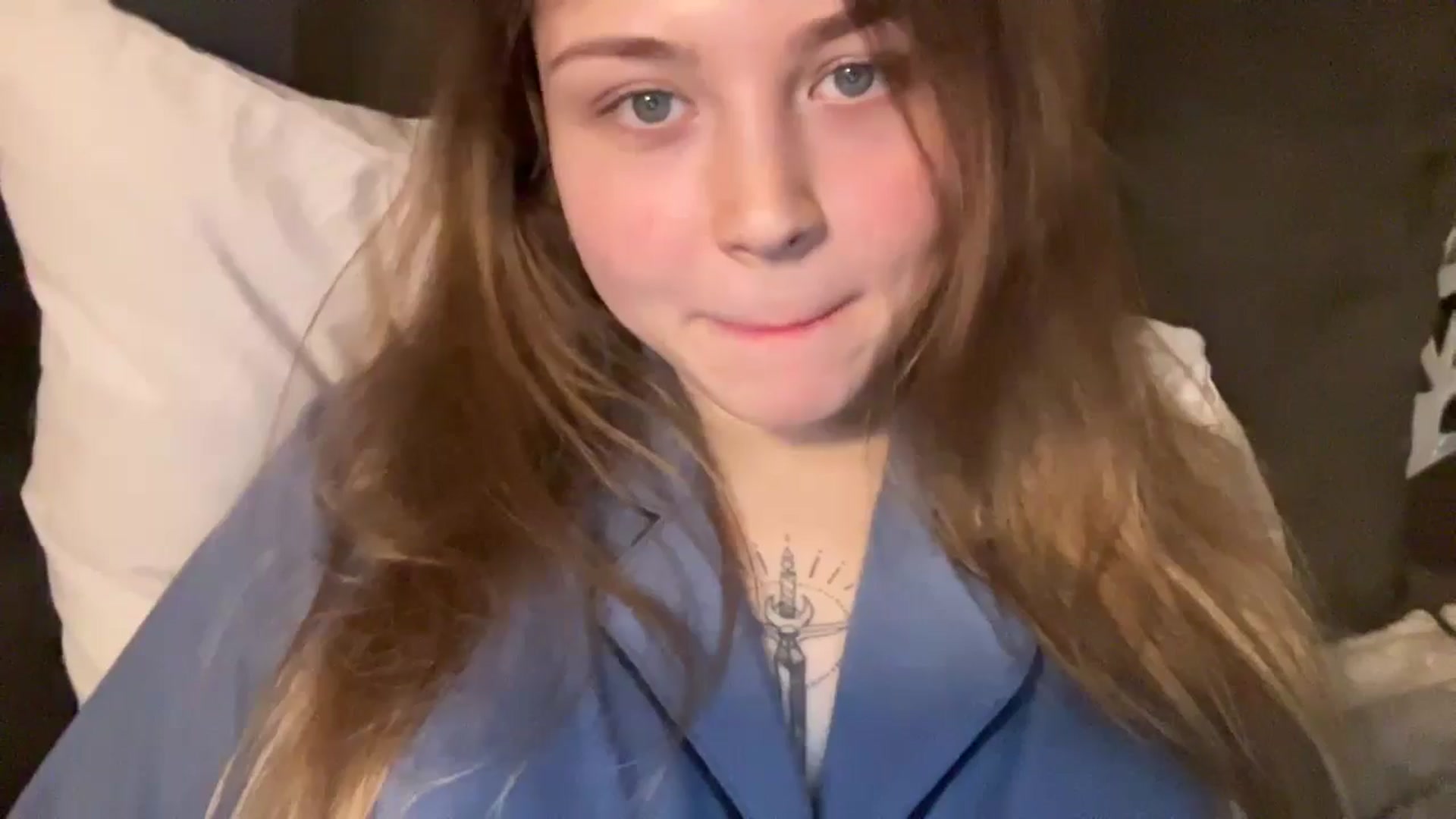 Gallery image thumbnail from Coconut_dream's myfreecams stream on, 01/23/2025, 20:18 image 16 of 20