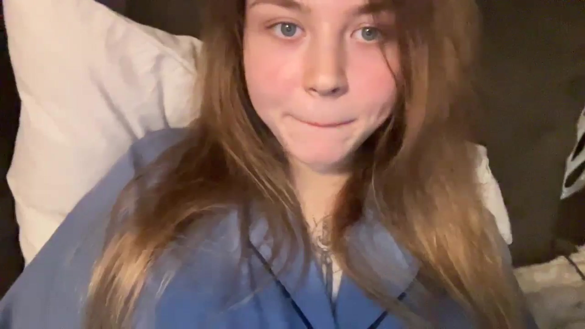 Gallery image thumbnail from Coconut_dream's myfreecams stream on, 01/23/2025, 20:18 image 19 of 20
