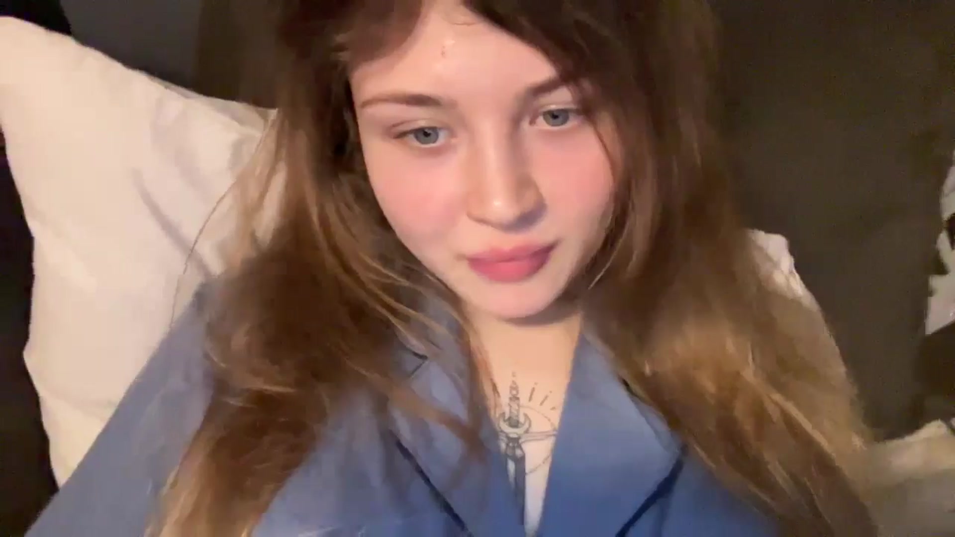 Gallery image thumbnail from Coconut_dream's myfreecams stream on, 01/23/2025, 20:18 image 15 of 20