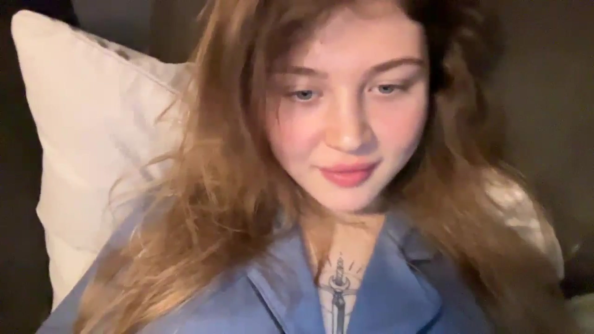Gallery image thumbnail from Coconut_dream's myfreecams stream on, 01/23/2025, 20:55 image 3 of 20