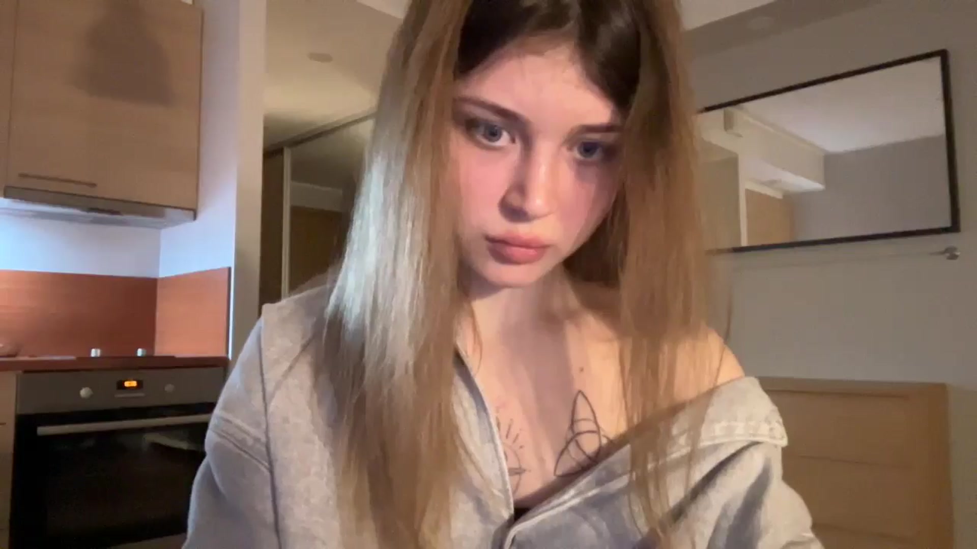 Gallery image thumbnail from Coconut_dream's myfreecams stream on, 01/28/2025, 18:22 image 7 of 20