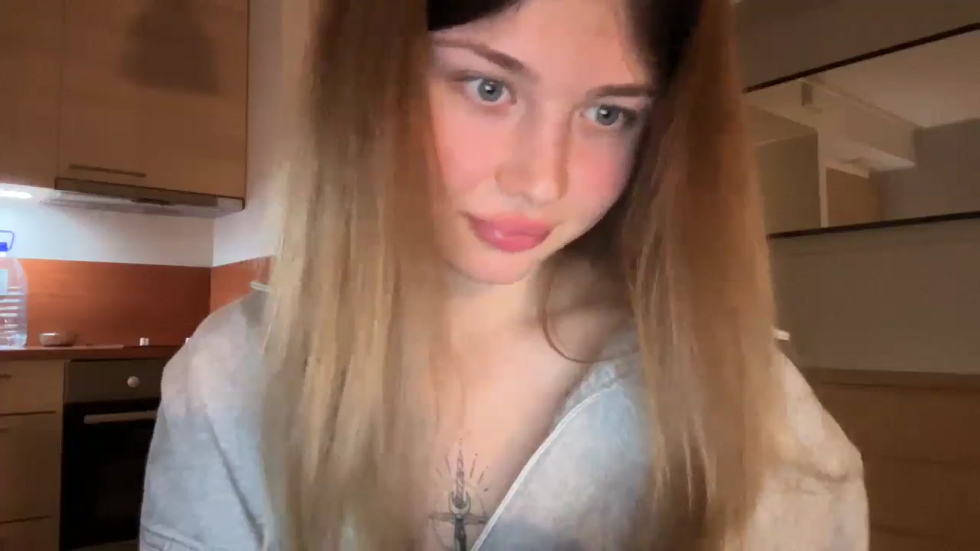 Gallery image thumbnail from Coconut_dream's myfreecams stream on, 01/28/2025, 19:56 image 20 of 20