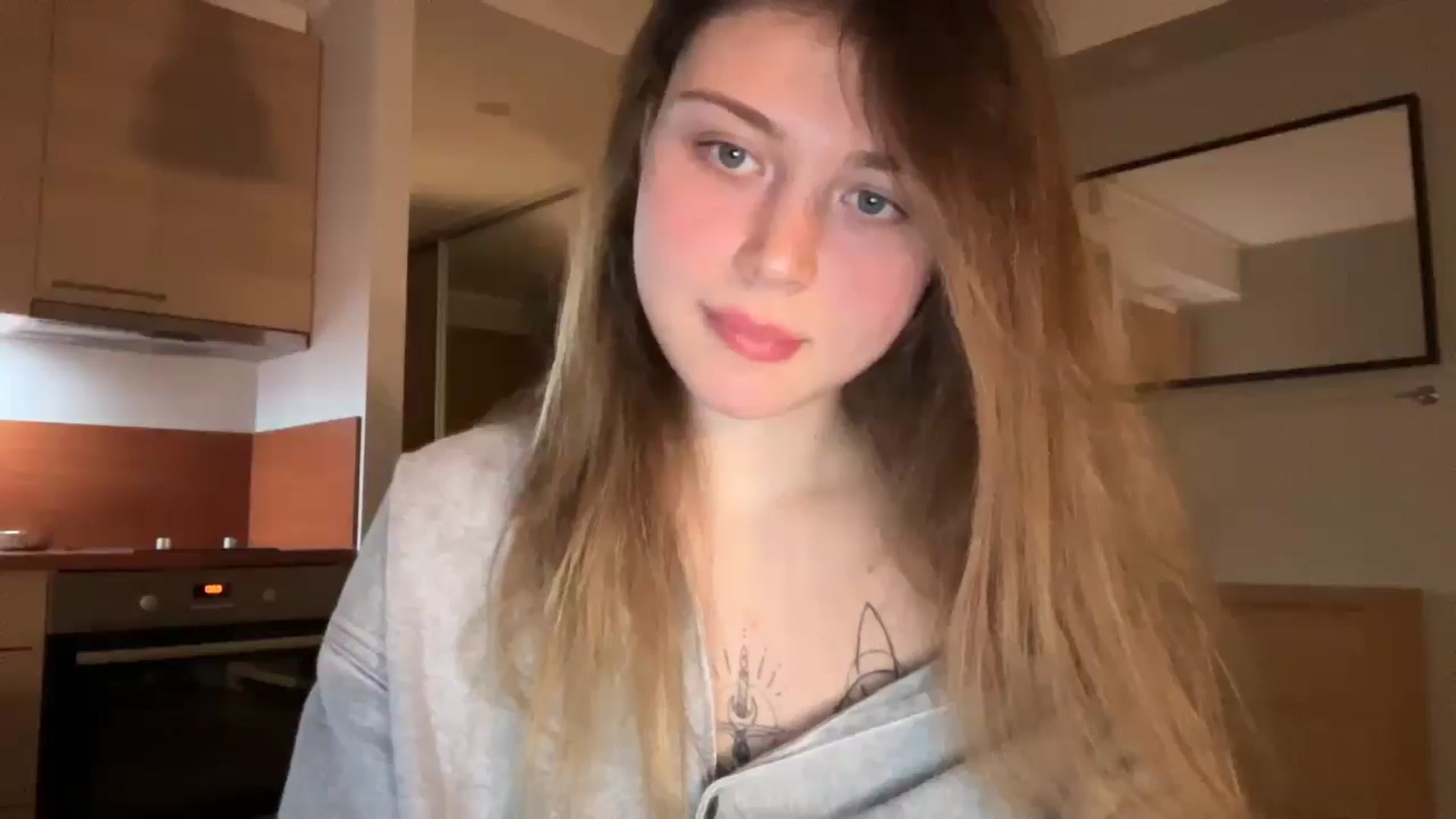 Gallery image thumbnail from Coconut_dream's myfreecams stream on, 01/28/2025, 19:56 image 2 of 20