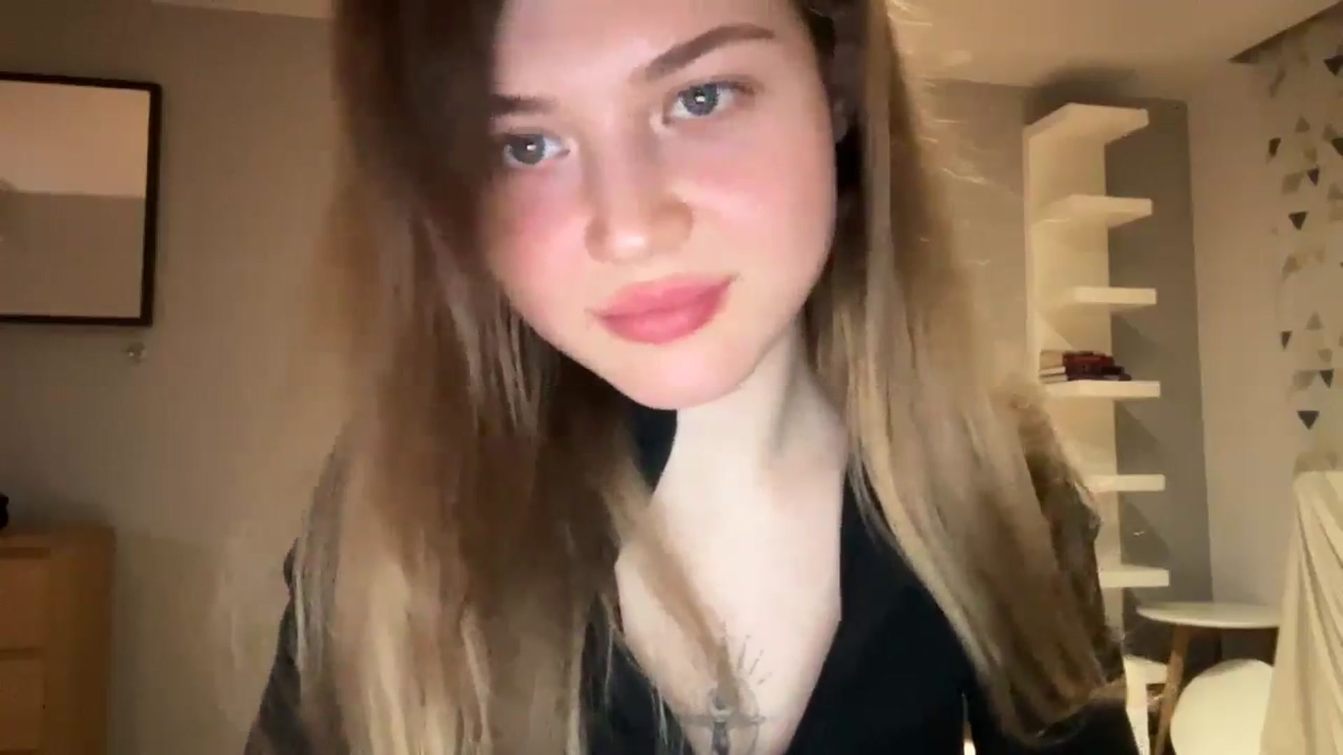 Gallery image thumbnail from Coconut_dream's myfreecams stream on, 02/02/2025, 20:11 image 6 of 20