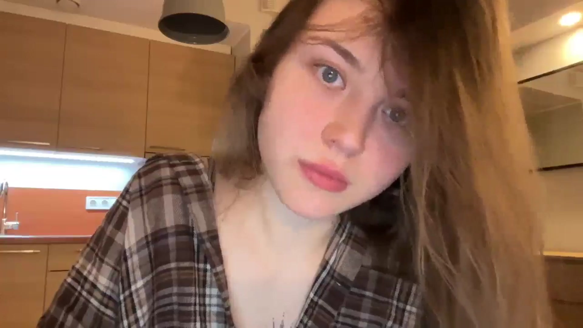 Gallery image thumbnail from Coconut_dream's myfreecams stream on, 02/03/2025, 21:21 image 17 of 20