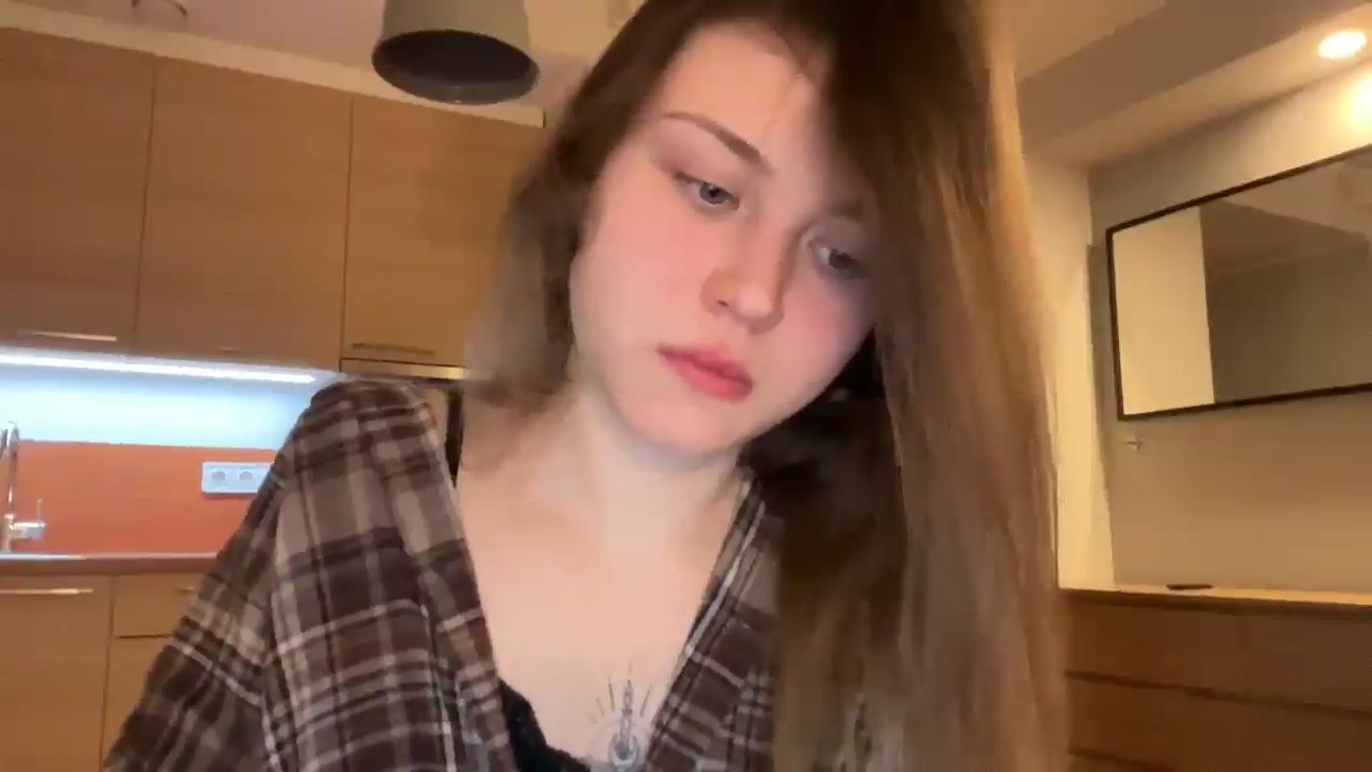 Gallery image thumbnail from Coconut_dream's myfreecams stream on, 02/03/2025, 21:21 image 19 of 20