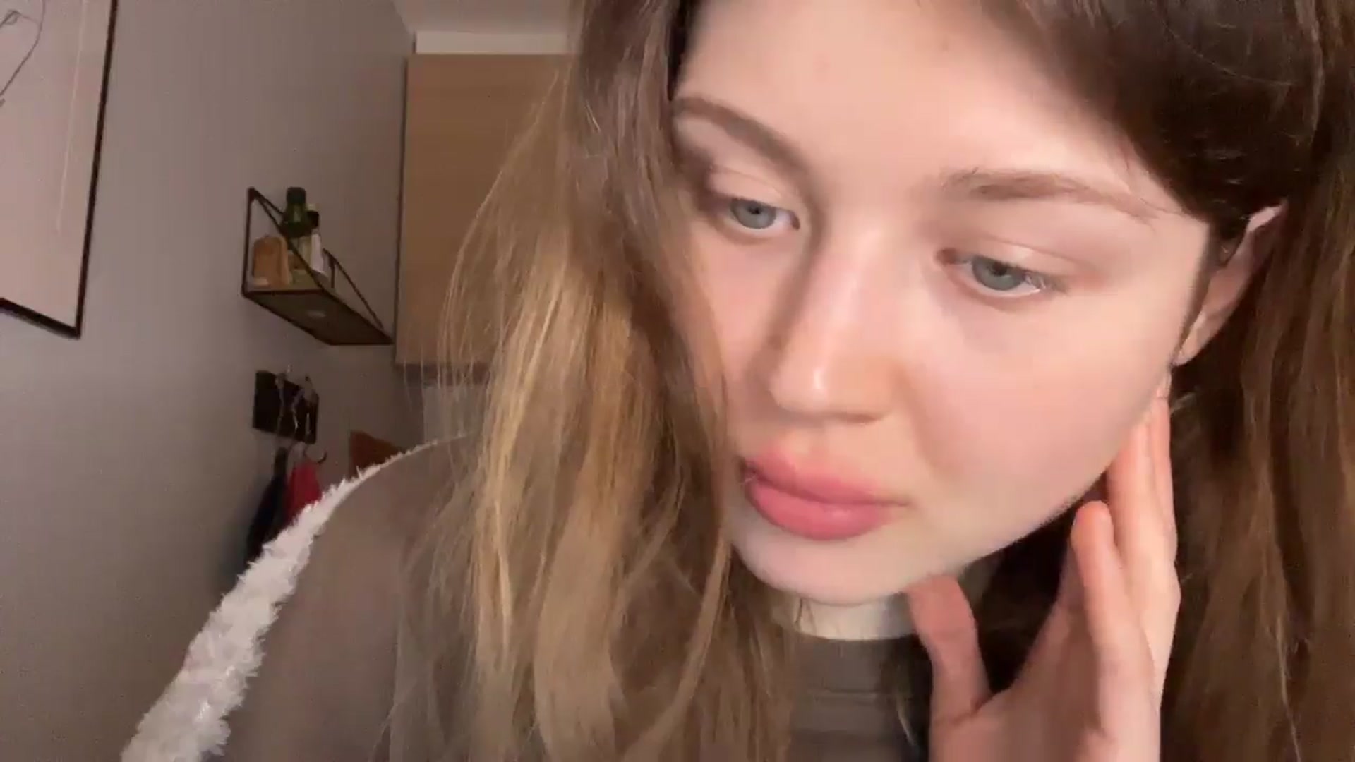 Gallery image thumbnail from Coconut_dream's myfreecams stream on, 02/06/2025, 18:22 image 17 of 20