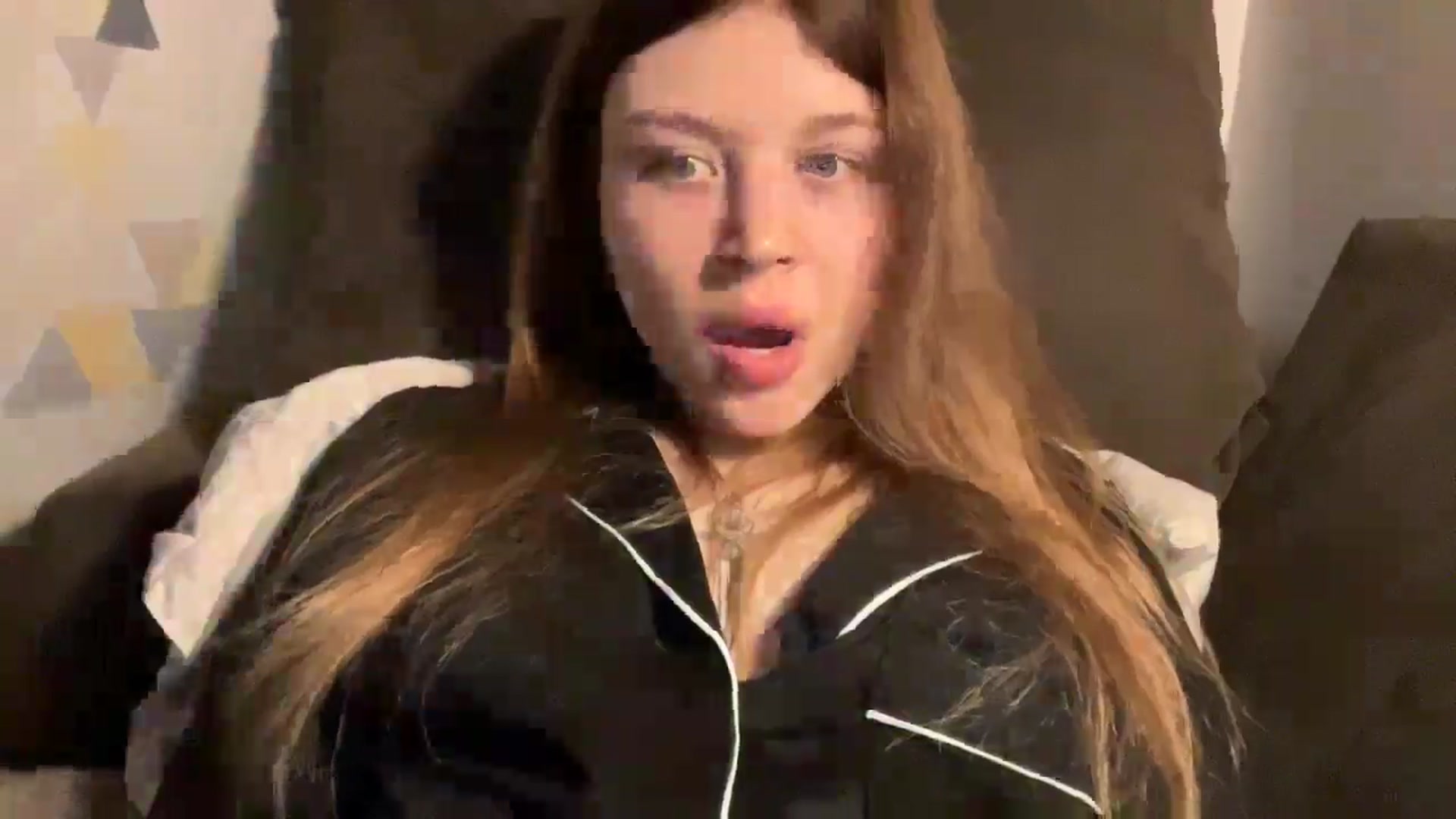 Gallery image thumbnail from Coconut_dream's myfreecams stream on, 02/07/2025, 21:47 image 12 of 20