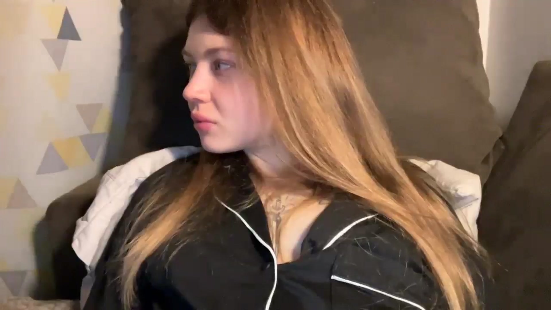 Gallery image thumbnail from Coconut_dream's myfreecams stream on, 02/07/2025, 21:47 image 18 of 20