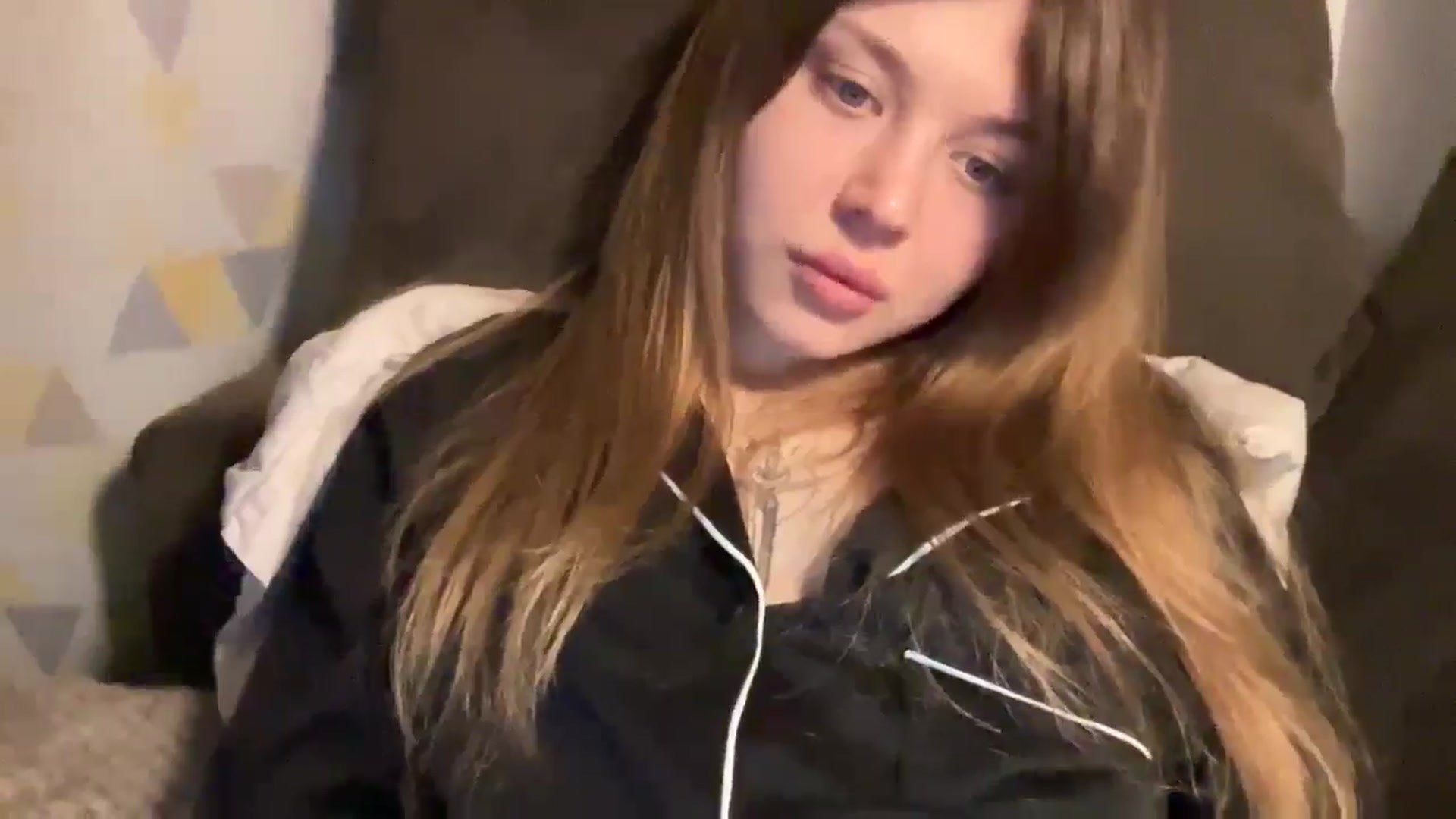 Gallery image thumbnail from Coconut_dream's myfreecams stream on, 02/07/2025, 21:47 image 19 of 20