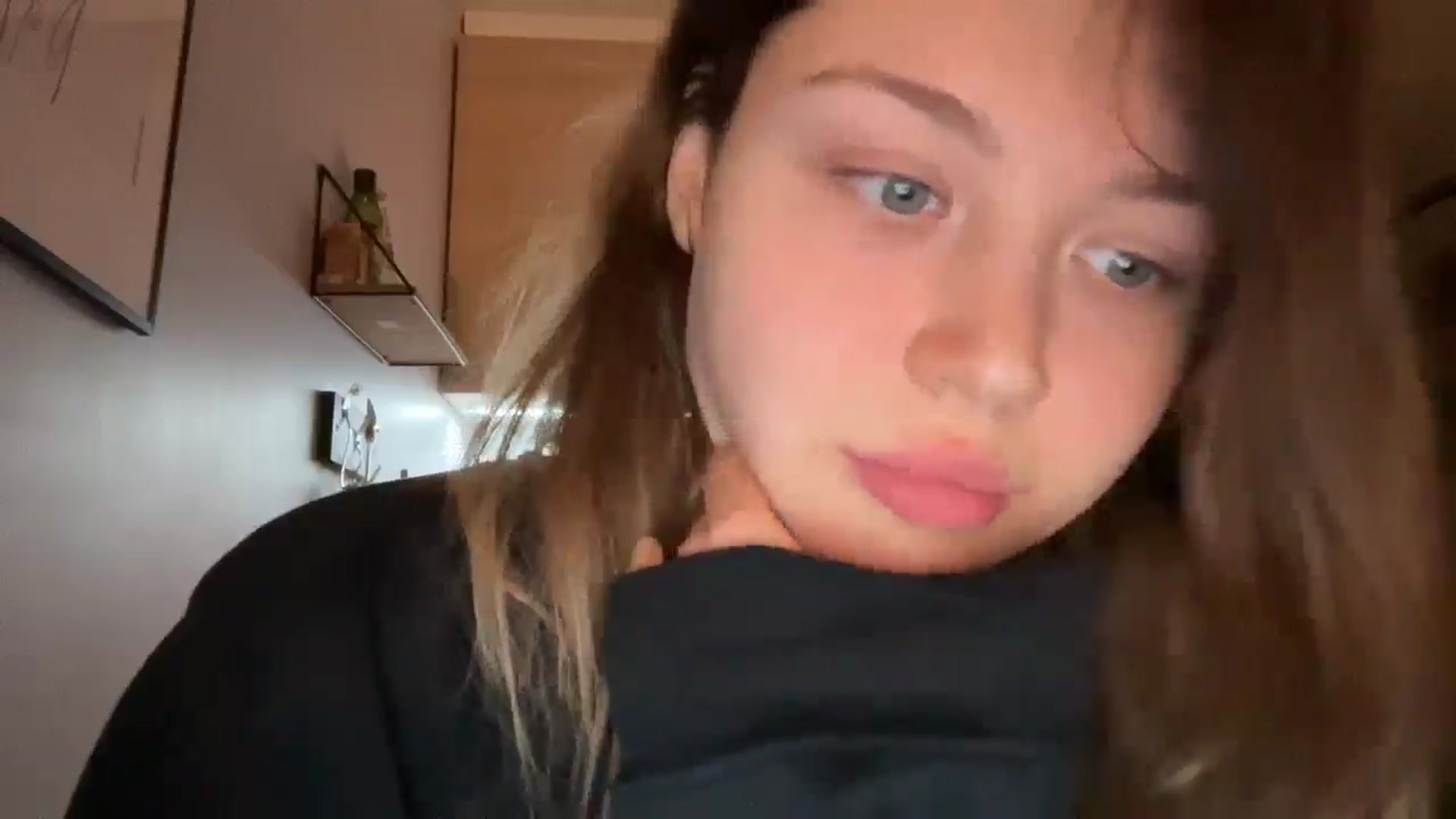 Gallery image thumbnail from Coconut_dream's myfreecams stream on, 02/13/2025, 20:08 image 15 of 20