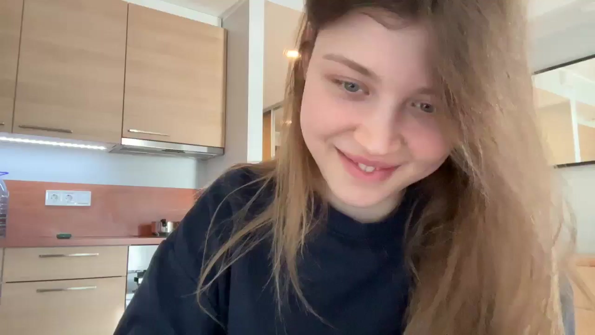Gallery image thumbnail from Coconut_dream's myfreecams stream on, 02/19/2025, 13:22 image 9 of 20