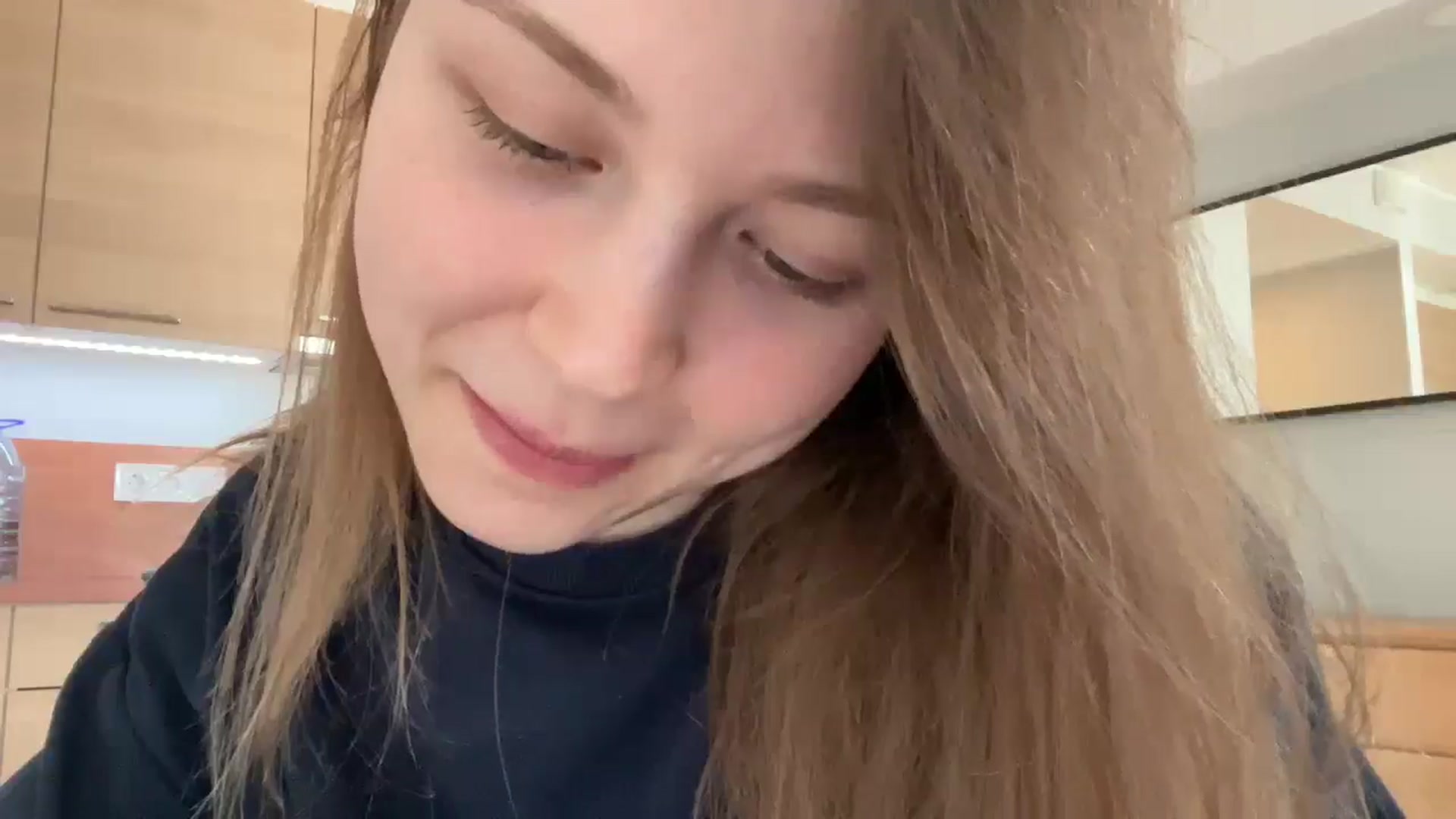 Gallery image thumbnail from Coconut_dream's myfreecams stream on, 02/19/2025, 13:22 image 8 of 20