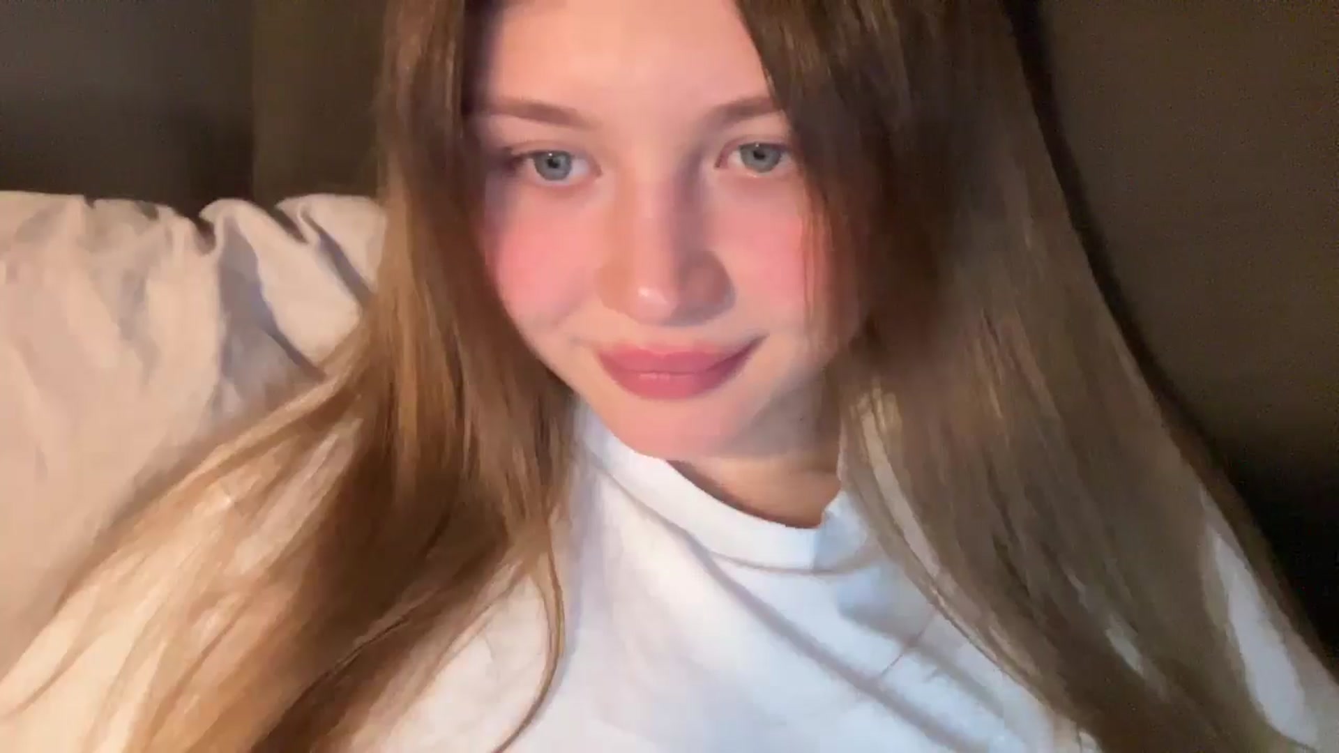 Gallery image thumbnail from Coconut_dream's myfreecams stream on, 02/20/2025, 20:18 image 6 of 20