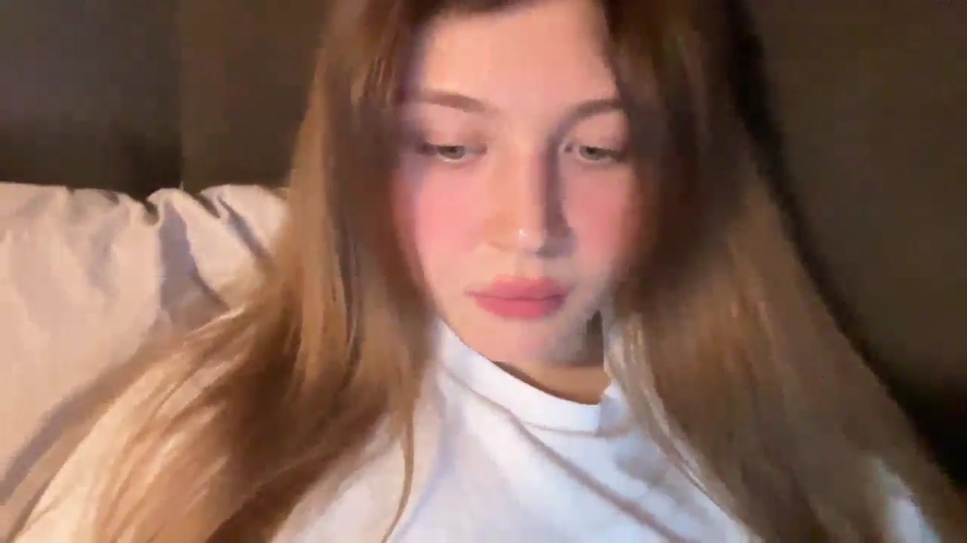 Gallery image thumbnail from Coconut_dream's myfreecams stream on, 02/20/2025, 20:18 image 5 of 20