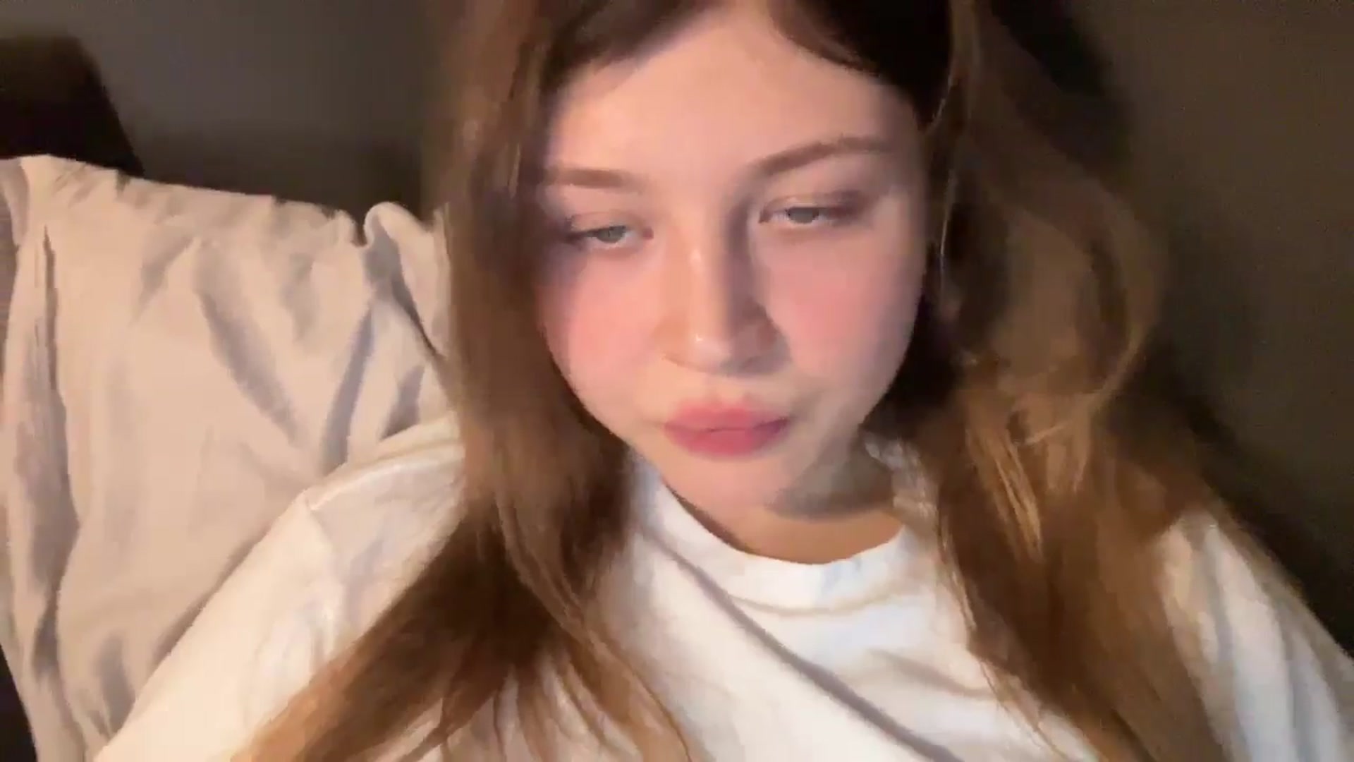 Gallery image thumbnail from Coconut_dream's myfreecams stream on, 02/20/2025, 20:18 image 19 of 20
