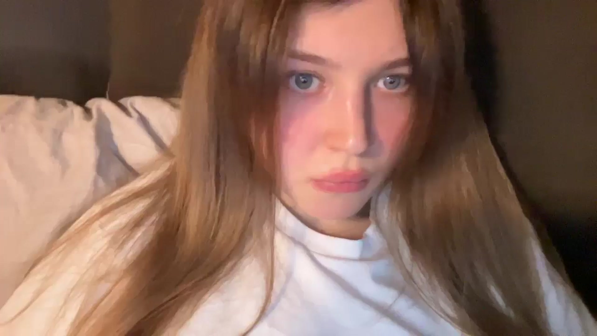 Gallery image thumbnail from Coconut_dream's myfreecams stream on, 02/20/2025, 20:18 image 7 of 20