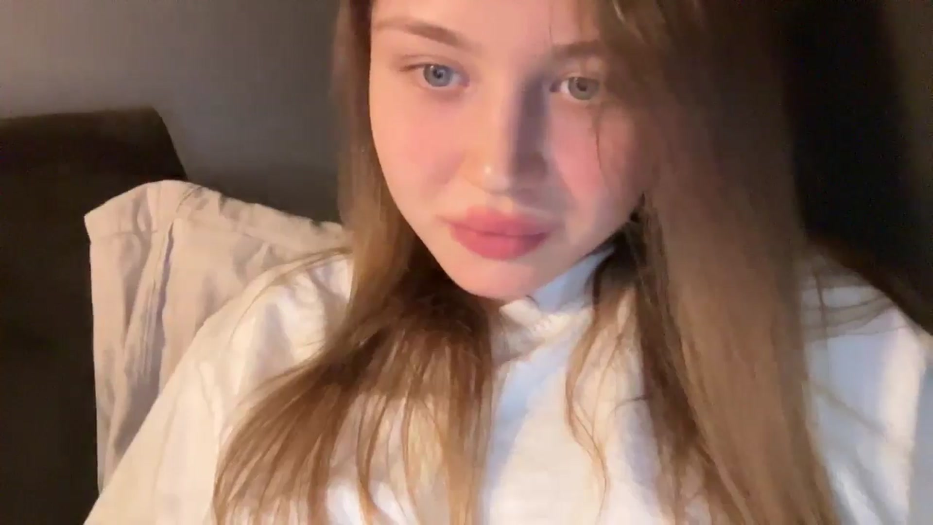 Gallery image thumbnail from Coconut_dream's myfreecams stream on, 02/20/2025, 21:36 image 18 of 20