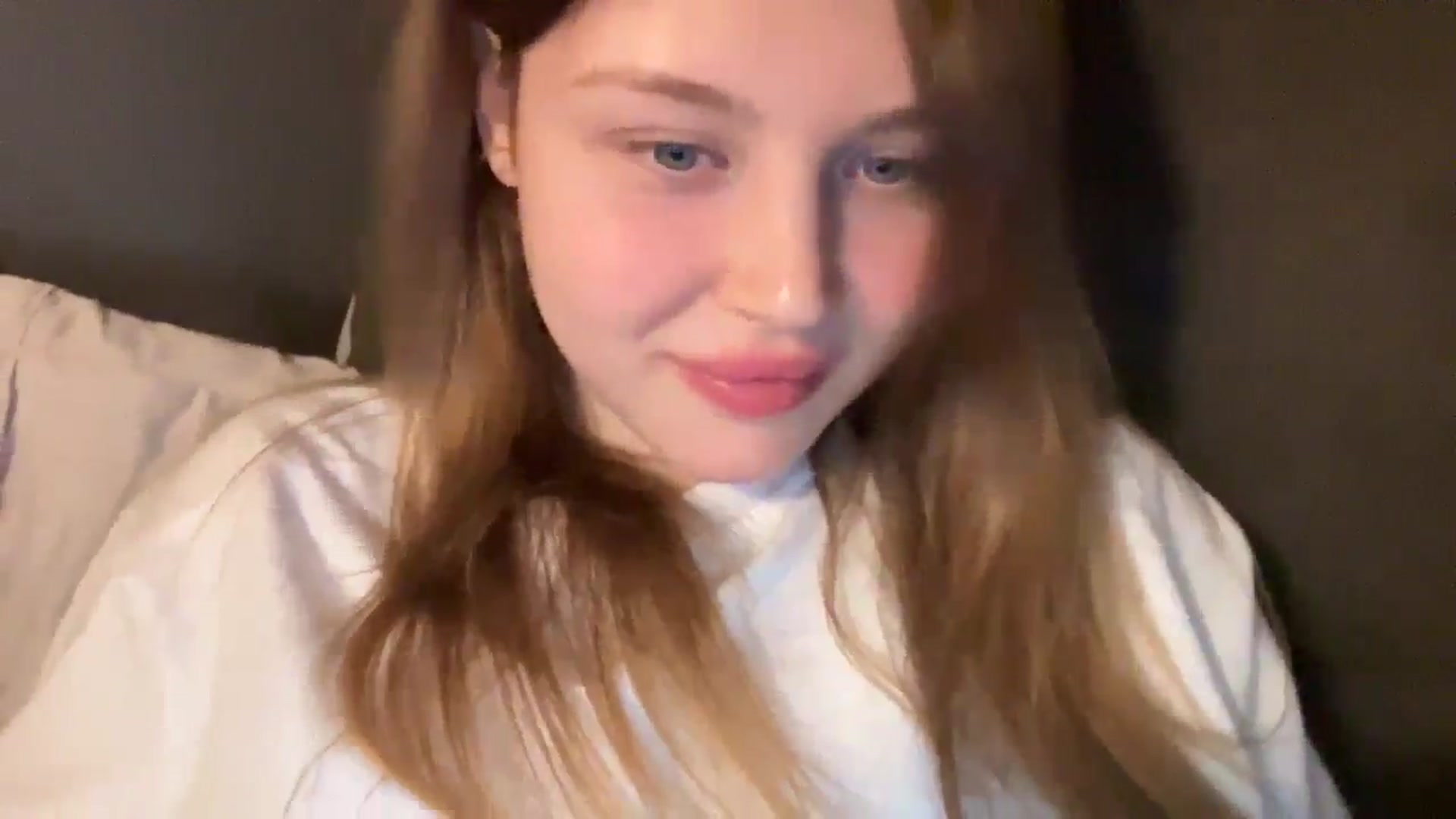 Gallery image thumbnail from Coconut_dream's myfreecams stream on, 02/20/2025, 21:36 image 12 of 20