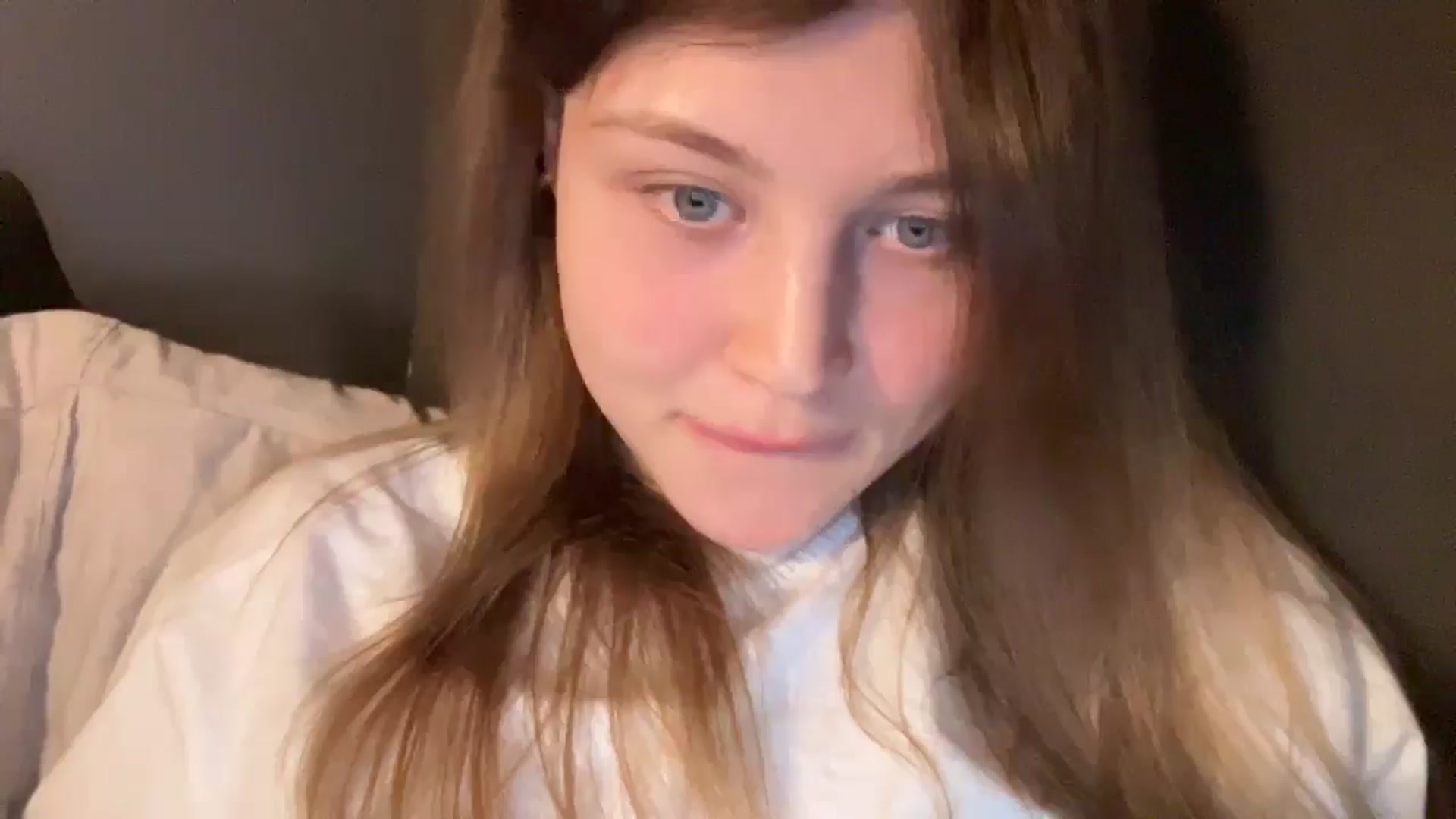 Gallery image thumbnail from Coconut_dream's myfreecams stream on, 02/20/2025, 21:36 image 16 of 20