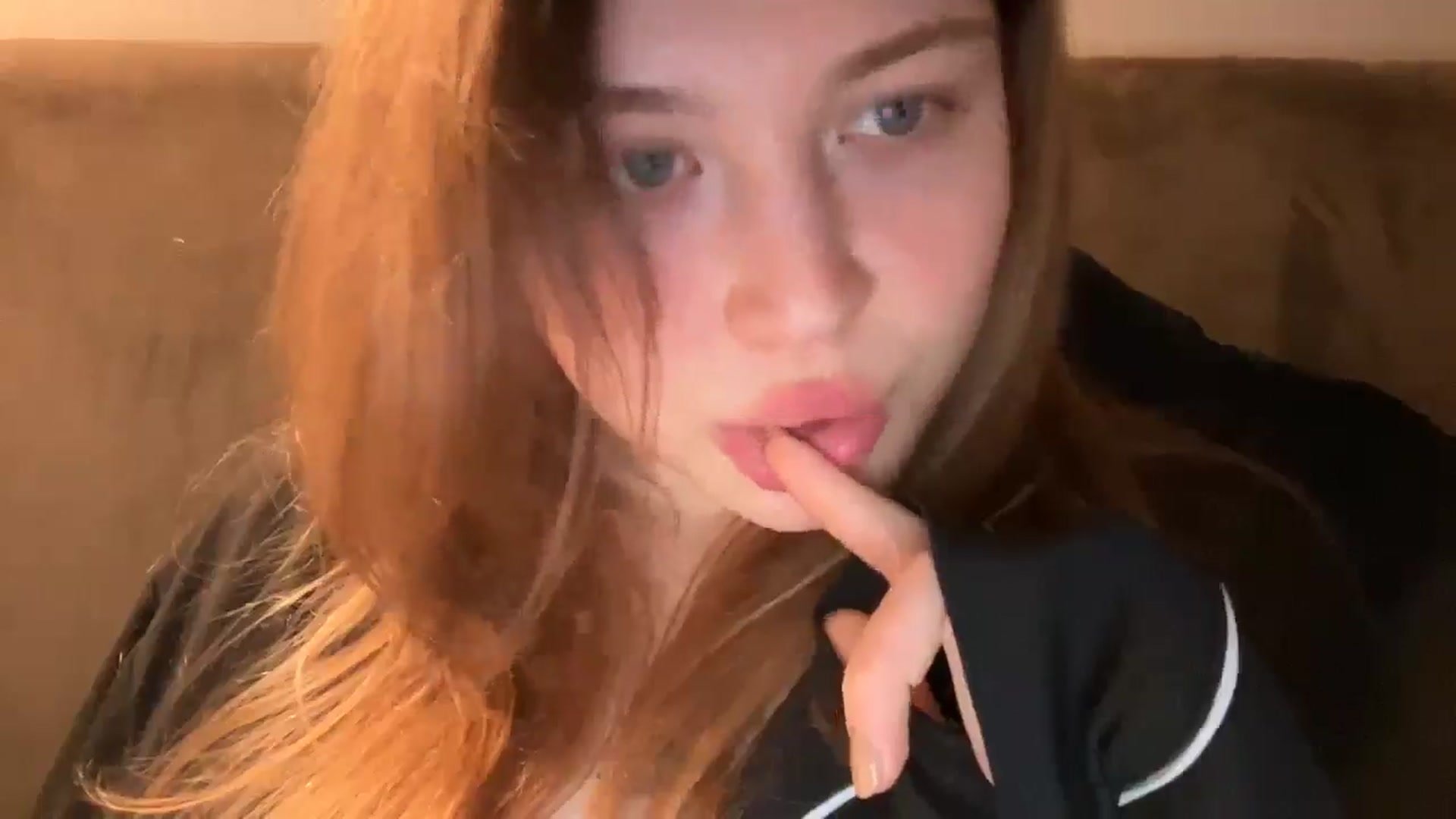 Gallery image thumbnail from Coconut_dream's myfreecams stream on, 02/22/2025, 21:10 image 4 of 20