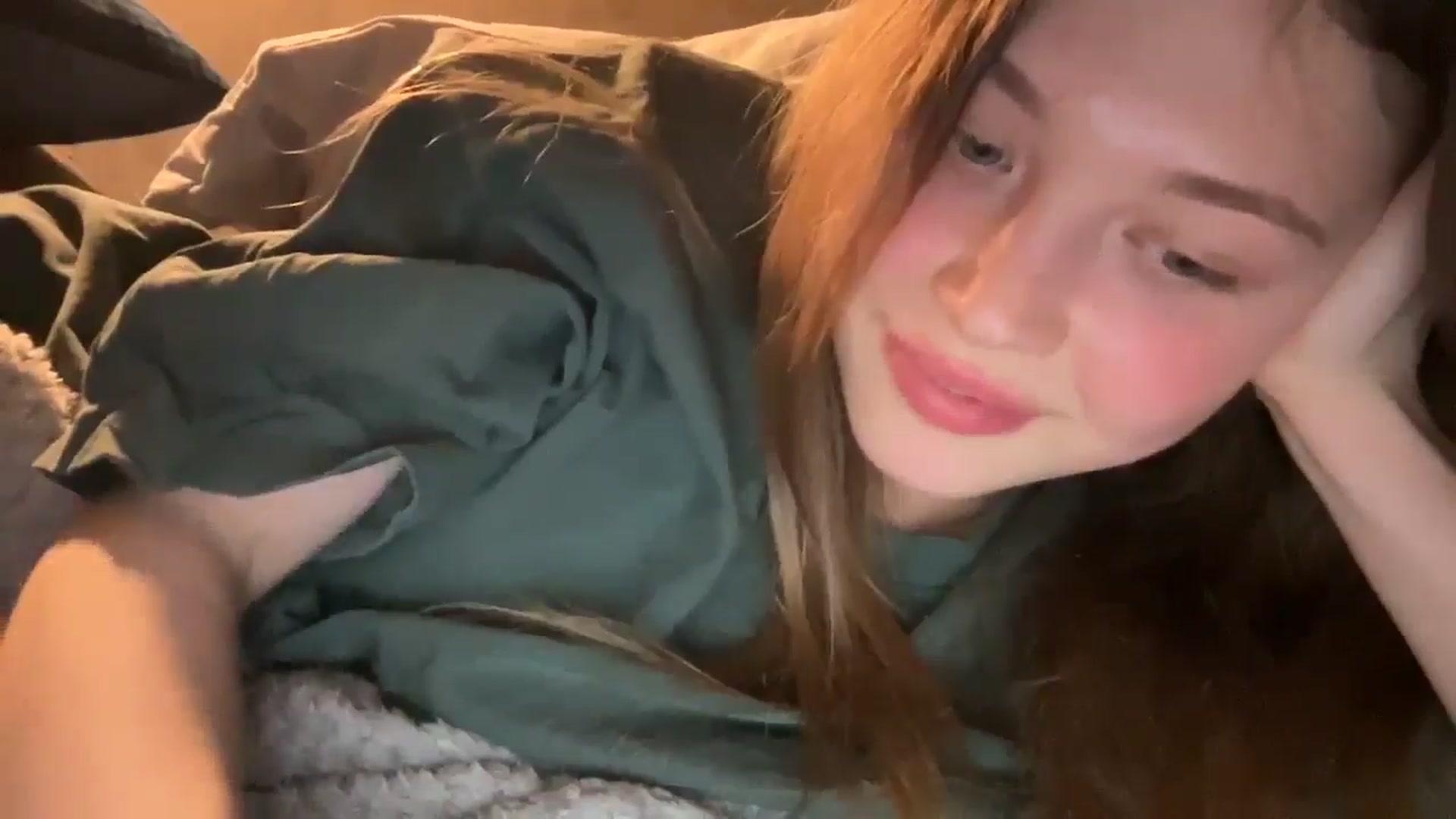 Gallery image thumbnail from Coconut_dream's myfreecams stream on, 02/24/2025, 21:48 image 10 of 20