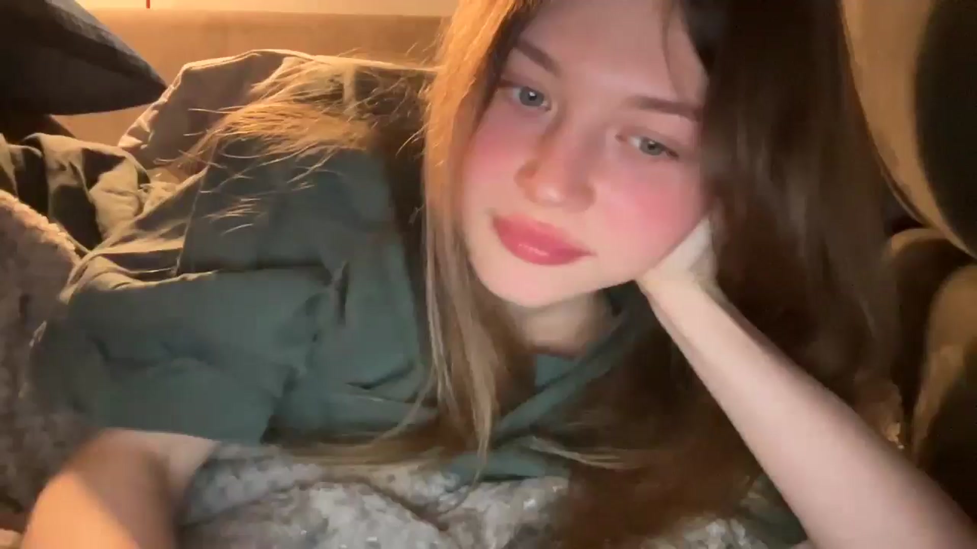 Gallery image thumbnail from Coconut_dream's myfreecams stream on, 02/24/2025, 21:48 image 7 of 20