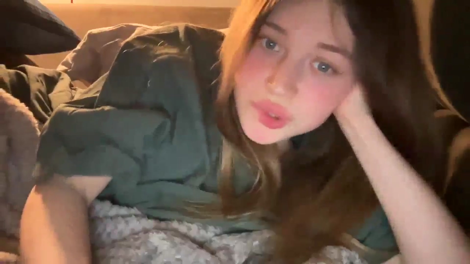 Gallery image thumbnail from Coconut_dream's myfreecams stream on, 02/24/2025, 21:48 image 8 of 20