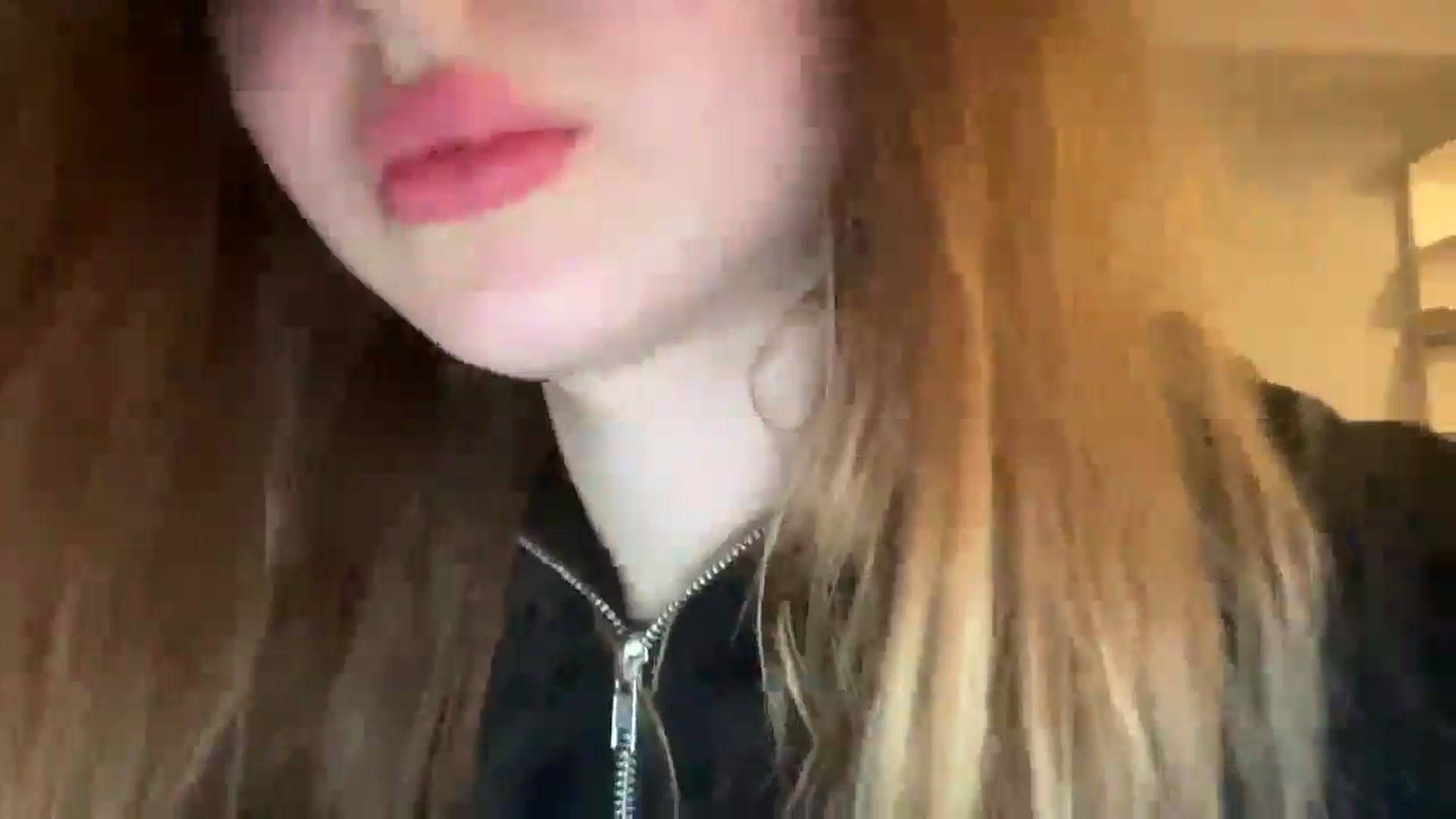 Gallery image thumbnail from Coconut_dream's myfreecams stream on, 02/27/2025, 18:15 image 10 of 20