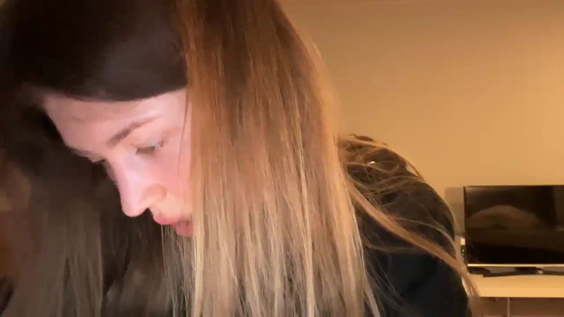 Gallery image thumbnail from Coconut_dream's myfreecams stream on, 02/27/2025, 20:44 image 2 of 20