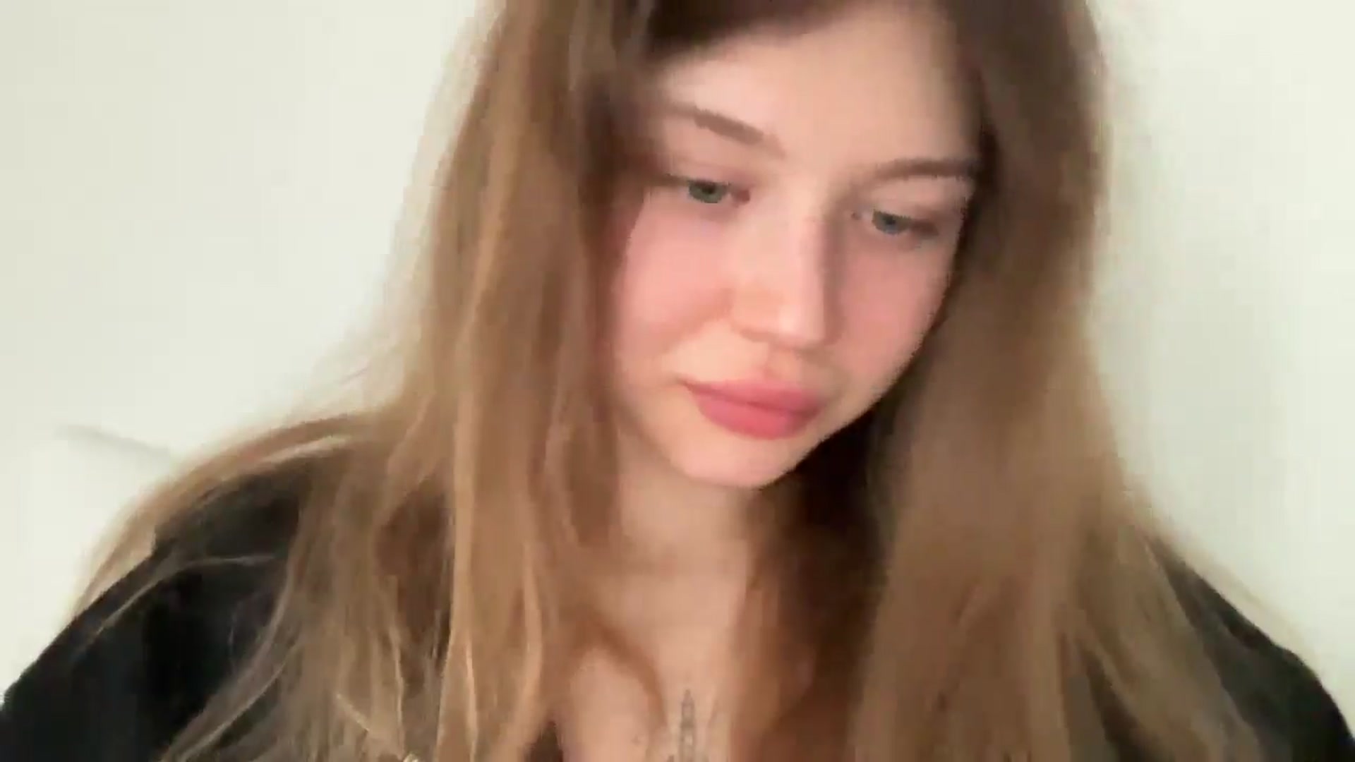 Gallery image thumbnail from Coconut_dream's myfreecams stream on, 03/02/2025, 09:37 image 12 of 20
