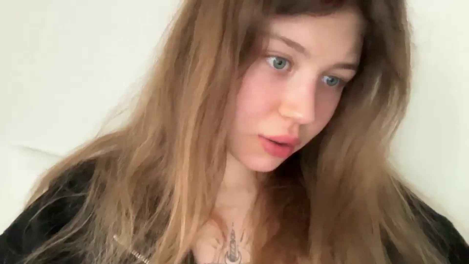 Gallery image thumbnail from Coconut_dream's myfreecams stream on, 03/02/2025, 09:37 image 11 of 20