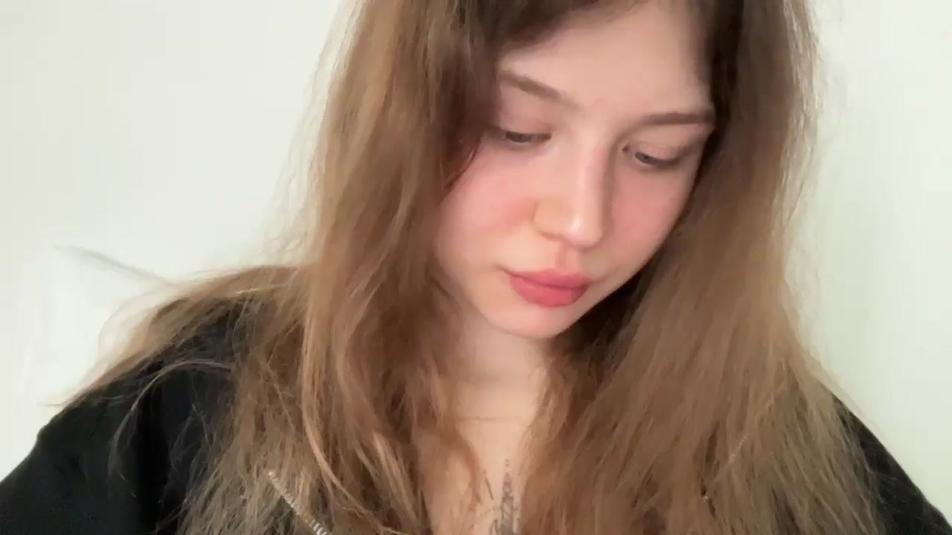 Gallery image thumbnail from Coconut_dream's myfreecams stream on, 03/02/2025, 10:25 image 2 of 20