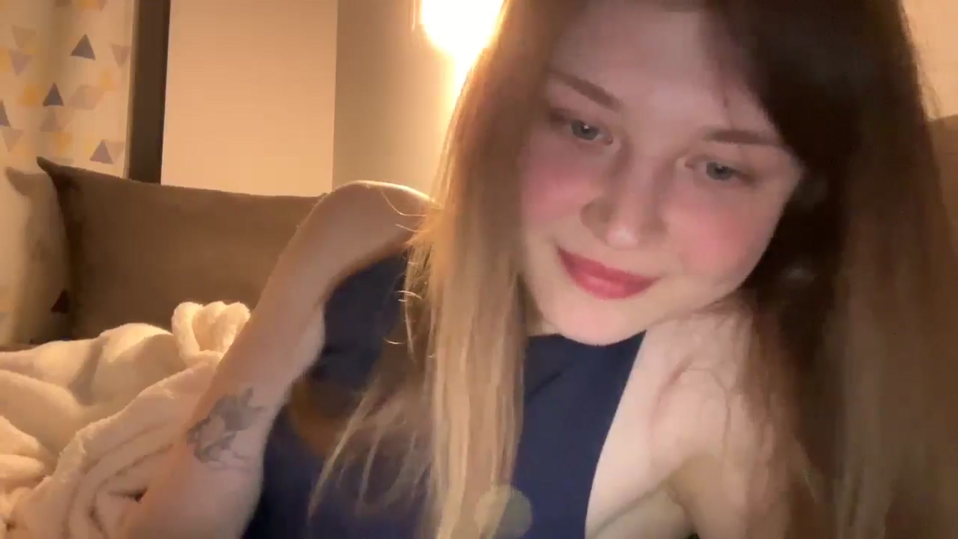 Gallery image thumbnail from Coconut_dream's myfreecams stream on, 03/04/2025, 21:59 image 17 of 20