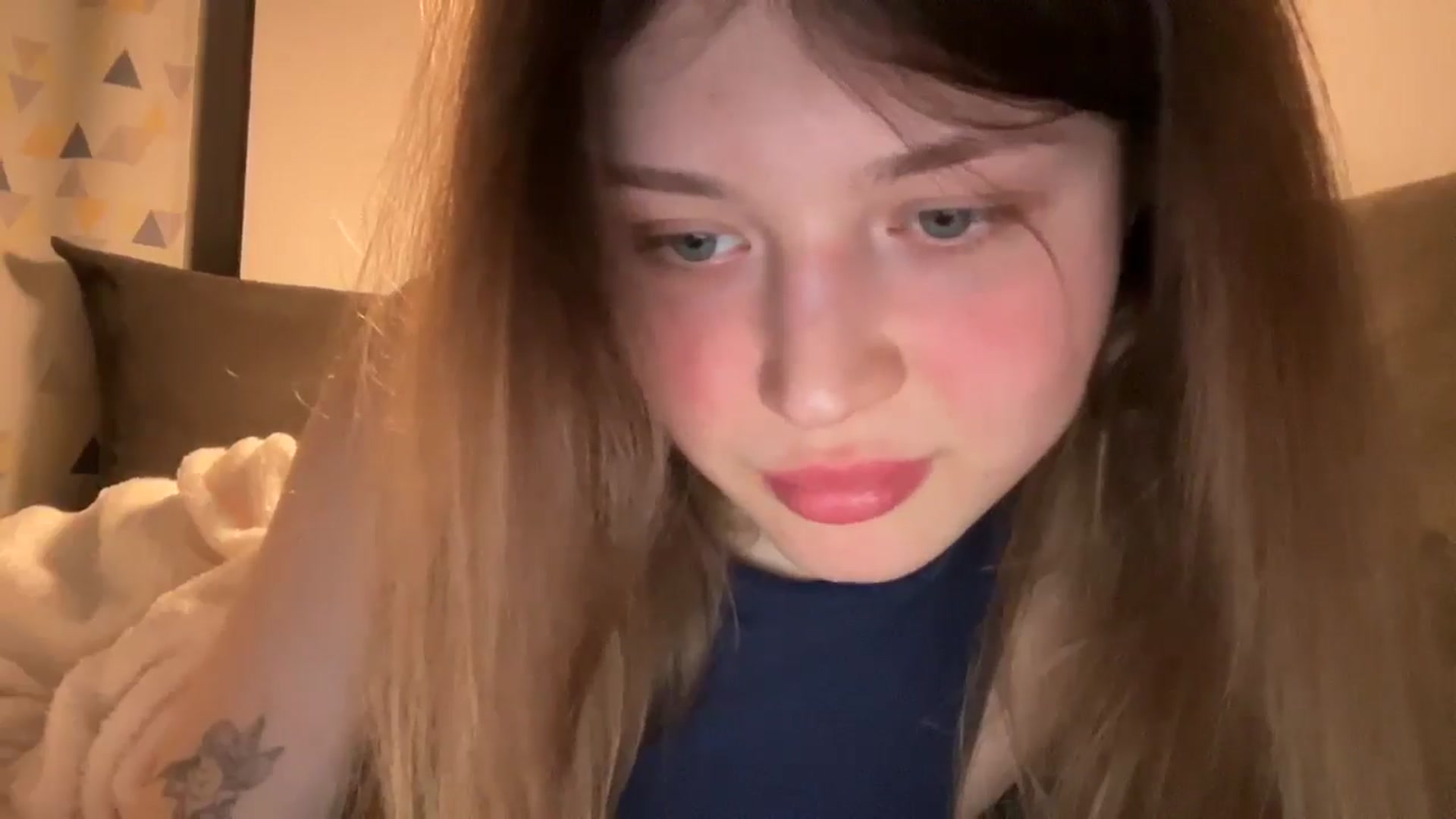 Gallery image thumbnail from Coconut_dream's myfreecams stream on, 03/04/2025, 21:59 image 15 of 20