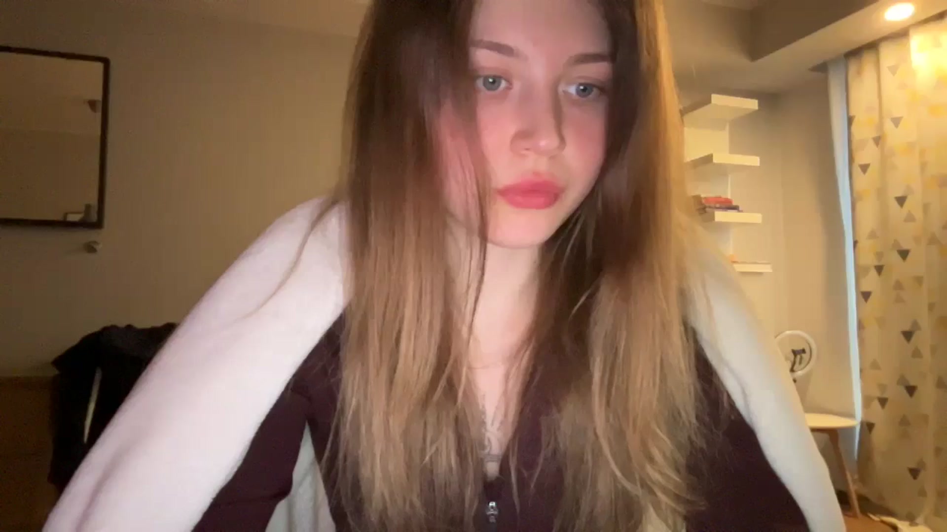 Gallery image thumbnail from Coconut_dream's myfreecams stream on, 03/05/2025, 16:16 image 4 of 20