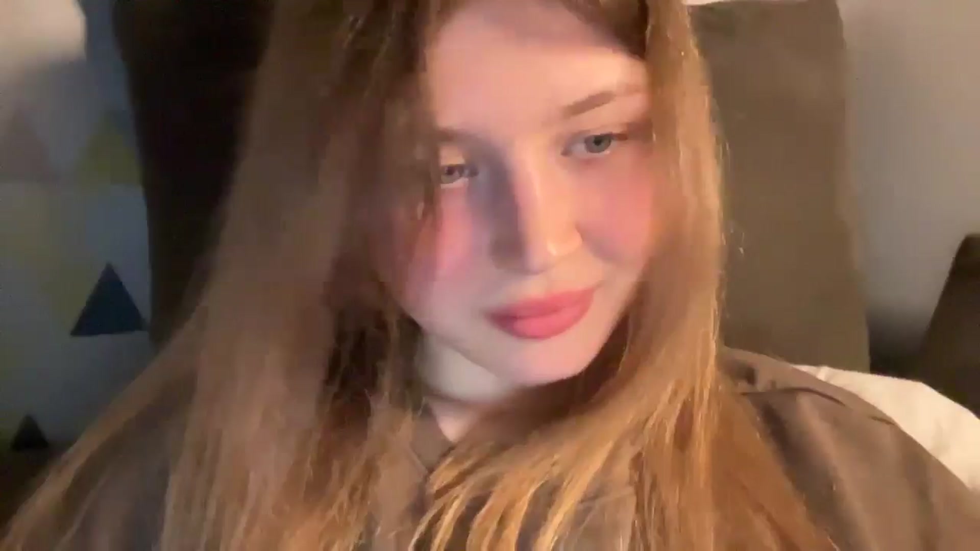 Gallery image thumbnail from Coconut_dream's myfreecams stream on, 03/07/2025, 21:11 image 7 of 20