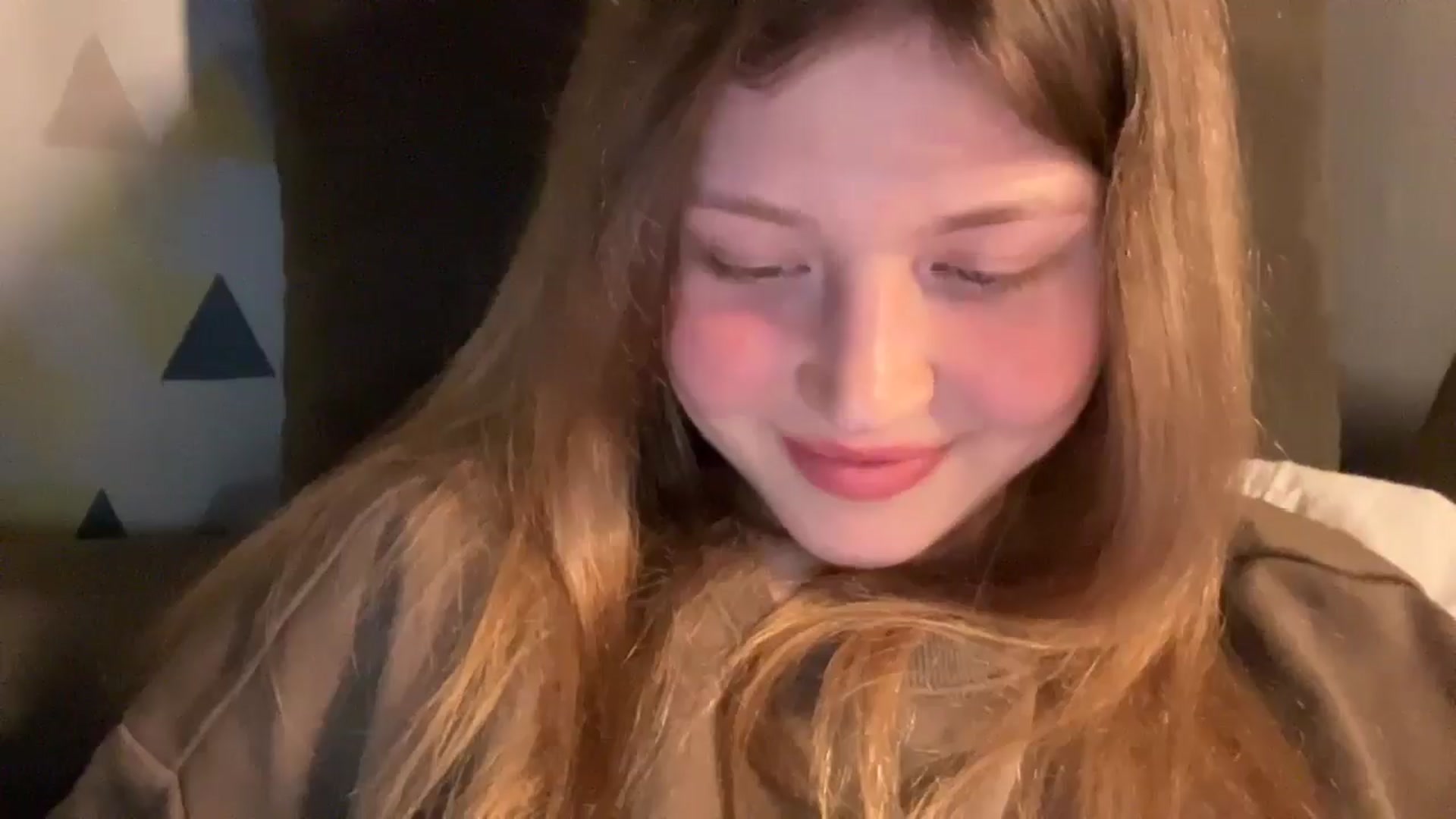 Gallery image thumbnail from Coconut_dream's myfreecams stream on, 03/07/2025, 21:11 image 11 of 20