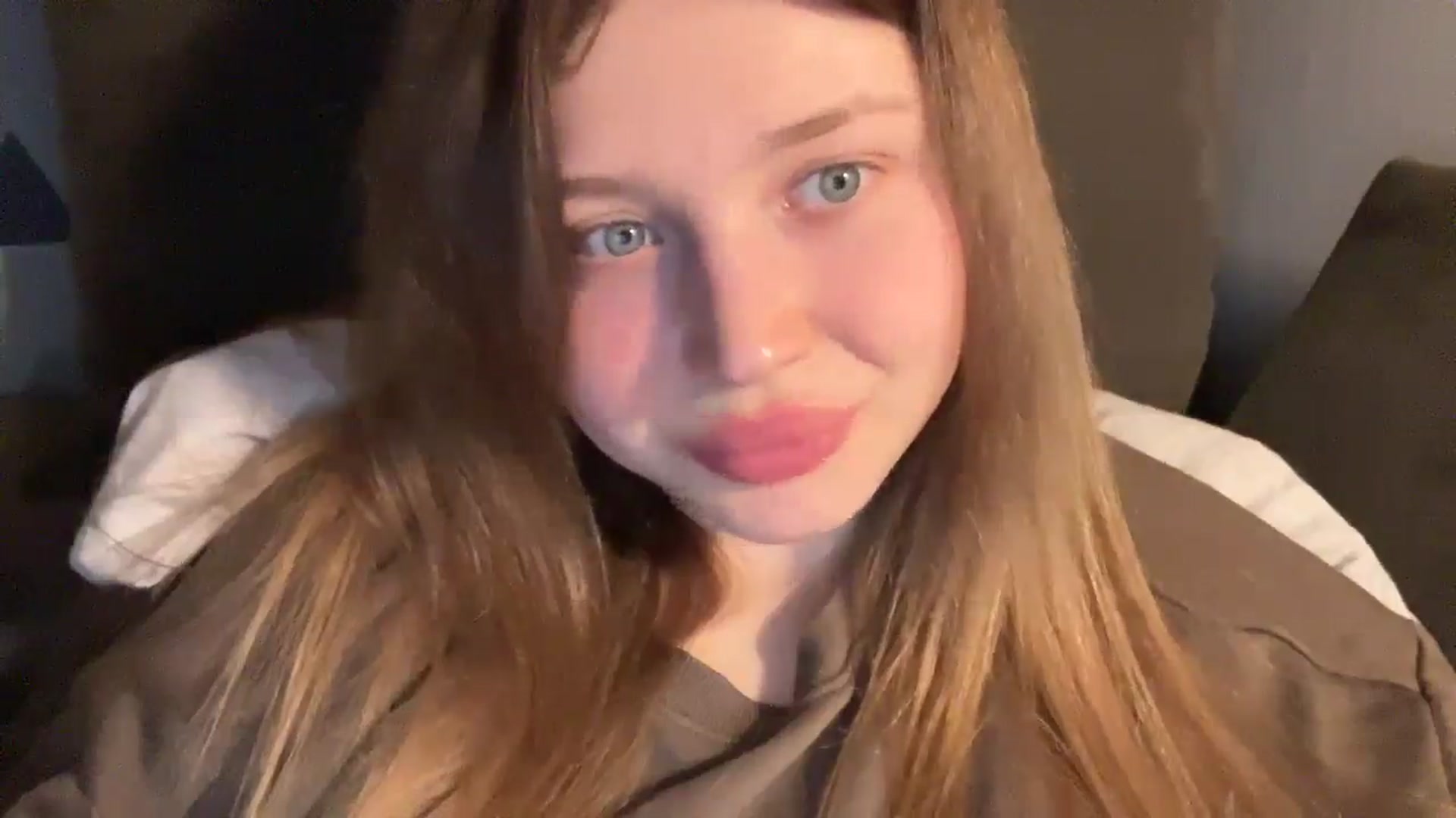 Gallery image thumbnail from Coconut_dream's myfreecams stream on, 03/07/2025, 22:46 image 13 of 20