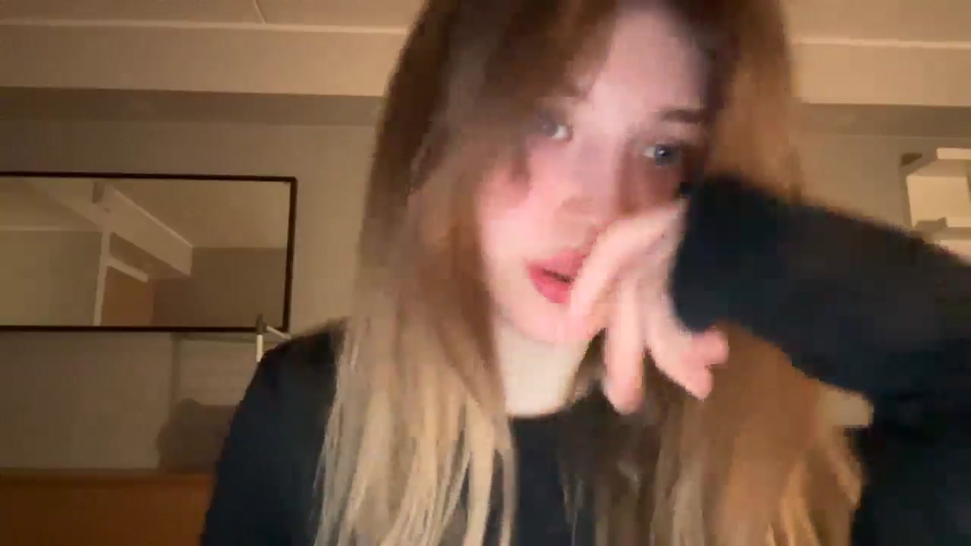 Gallery image thumbnail from Coconut_dream's myfreecams stream on, 03/08/2025, 19:44 image 16 of 20