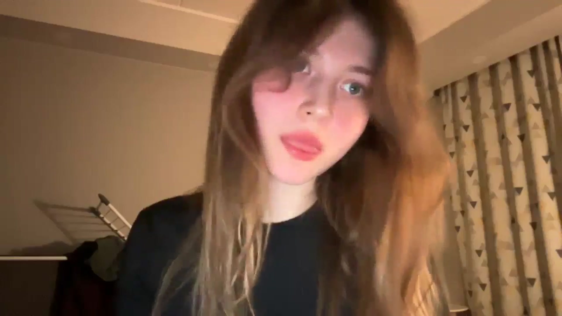 Gallery image thumbnail from Coconut_dream's myfreecams stream on, 03/08/2025, 19:44 image 9 of 20