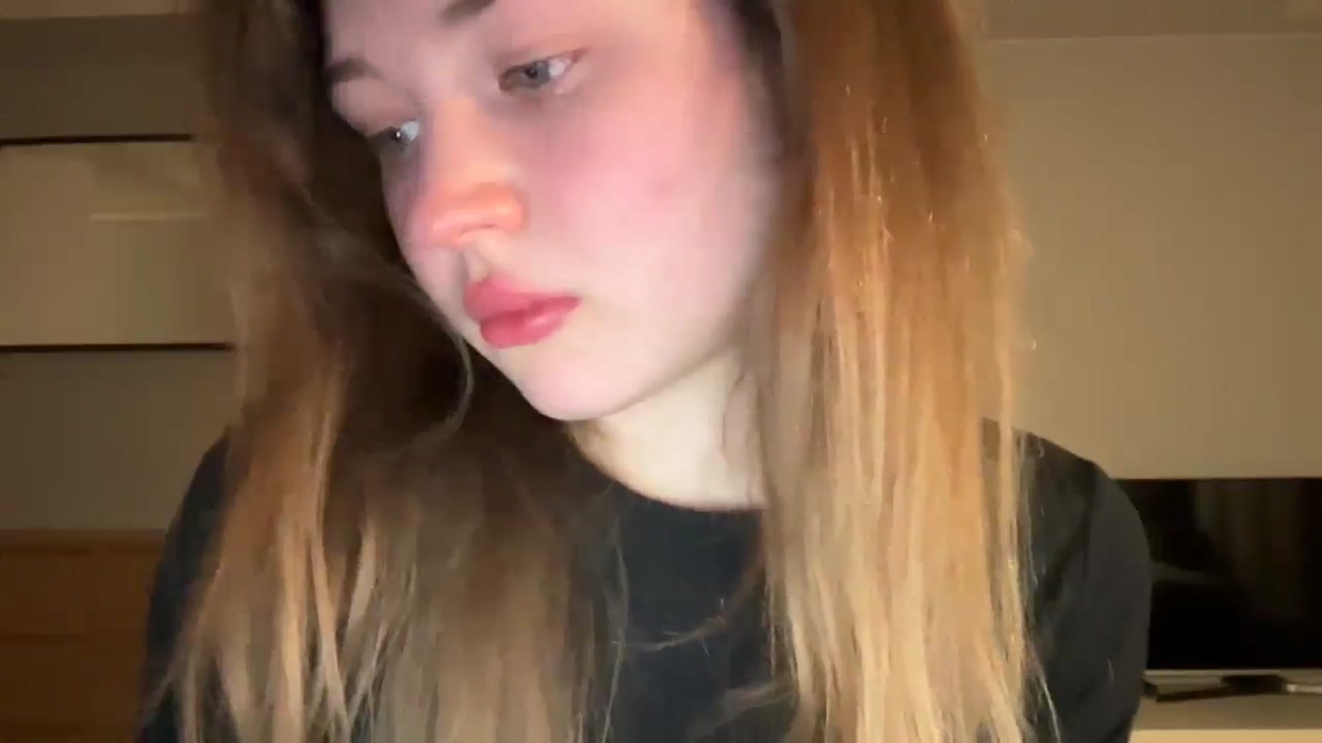 Gallery image thumbnail from Coconut_dream's myfreecams stream on, 03/08/2025, 21:16 image 16 of 20