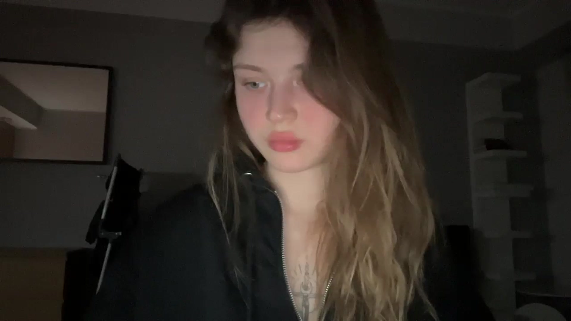 Gallery image thumbnail from Coconut_dream's myfreecams stream on, 03/09/2025, 18:28 image 4 of 20