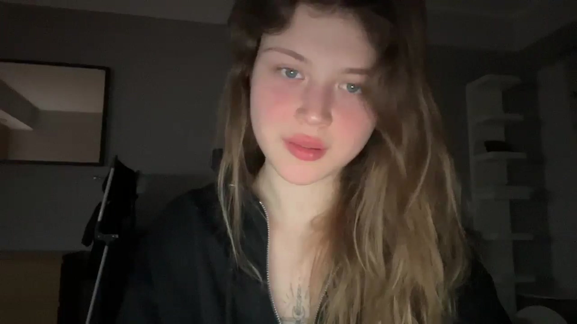 Gallery image thumbnail from Coconut_dream's myfreecams stream on, 03/09/2025, 18:28 image 10 of 20