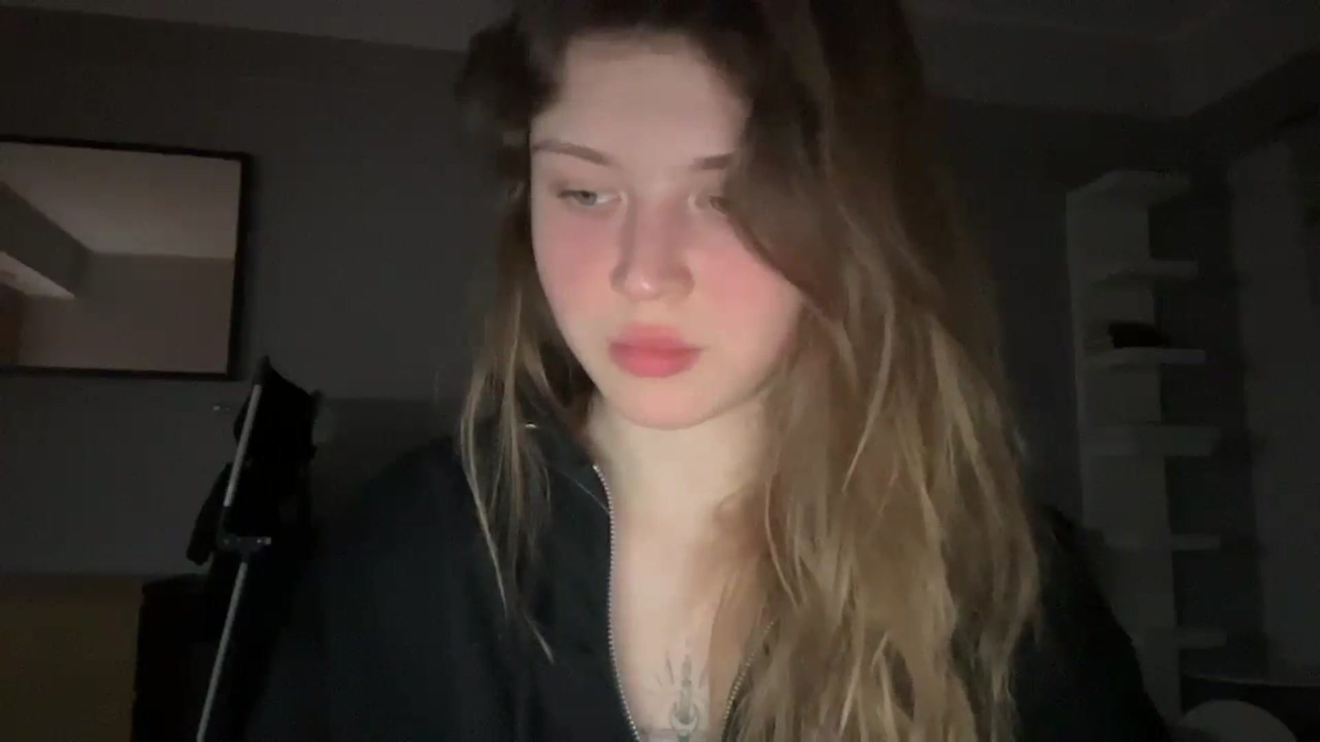 Gallery image thumbnail from Coconut_dream's myfreecams stream on, 03/09/2025, 18:28 image 9 of 20