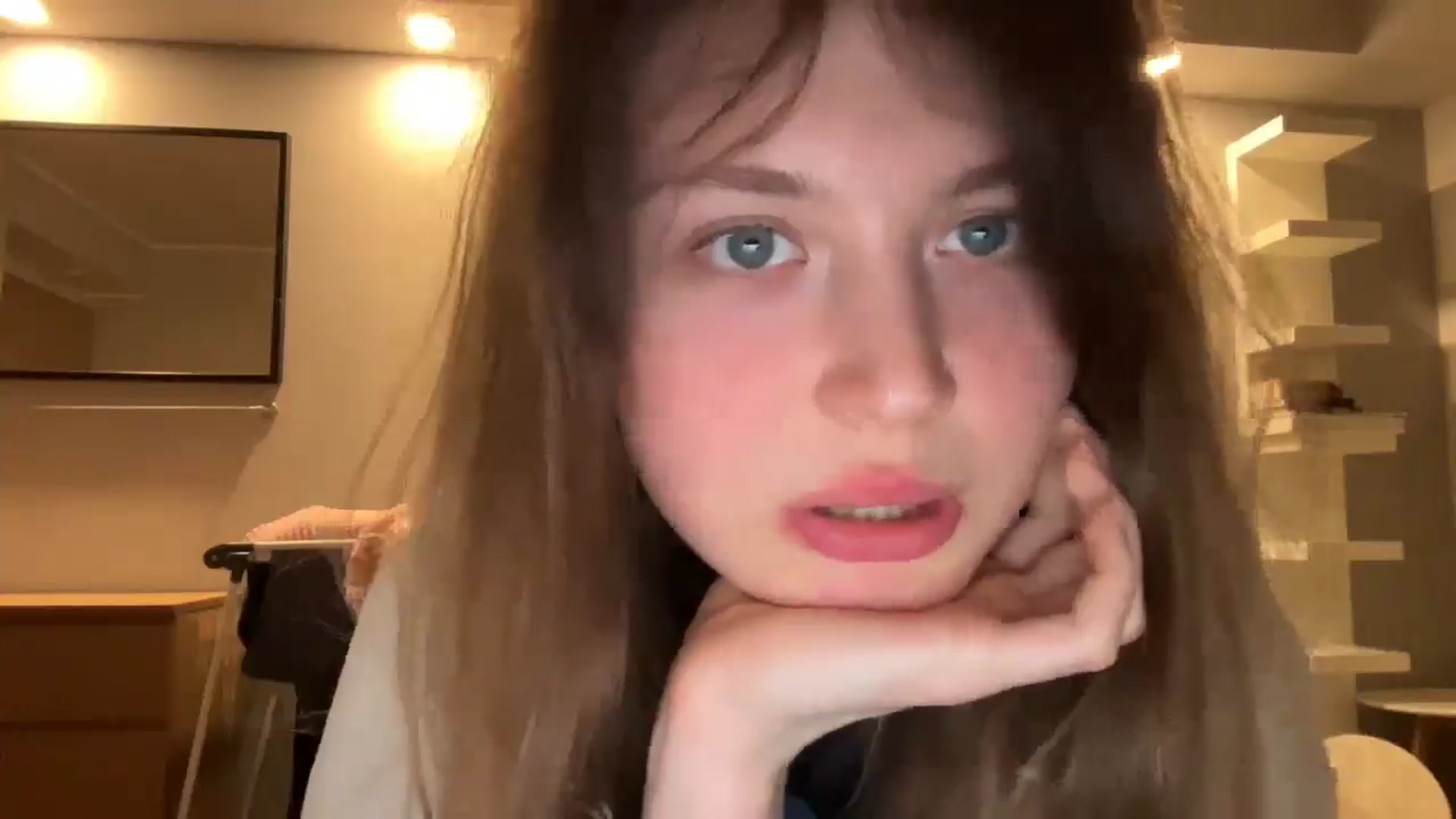 Gallery image thumbnail from Coconut_dream's myfreecams stream on, 03/12/2025, 22:18 image 18 of 20