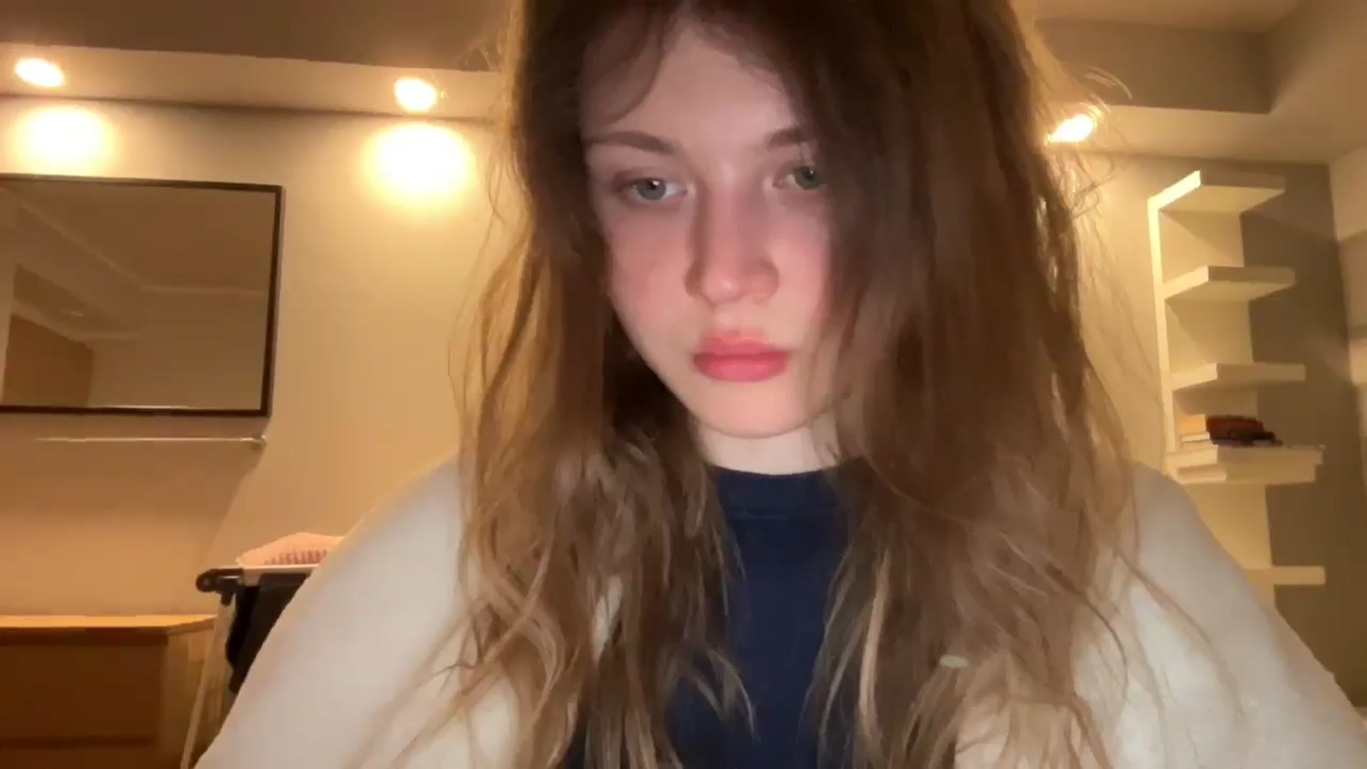 Gallery image thumbnail from Coconut_dream's myfreecams stream on, 03/12/2025, 22:18 image 2 of 20