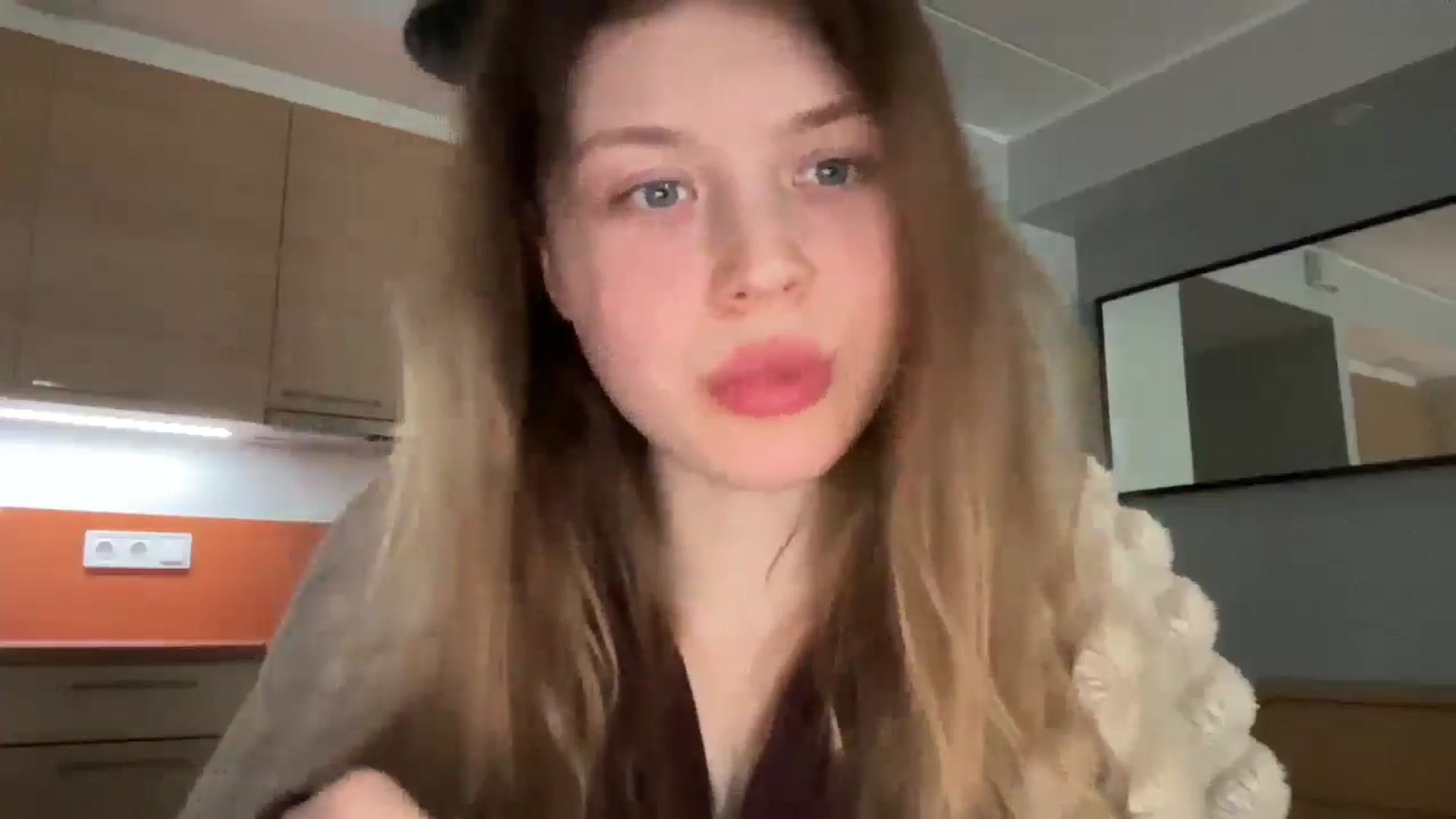 Gallery image thumbnail from Coconut_dream's myfreecams stream on, 03/13/2025, 09:05 image 18 of 20