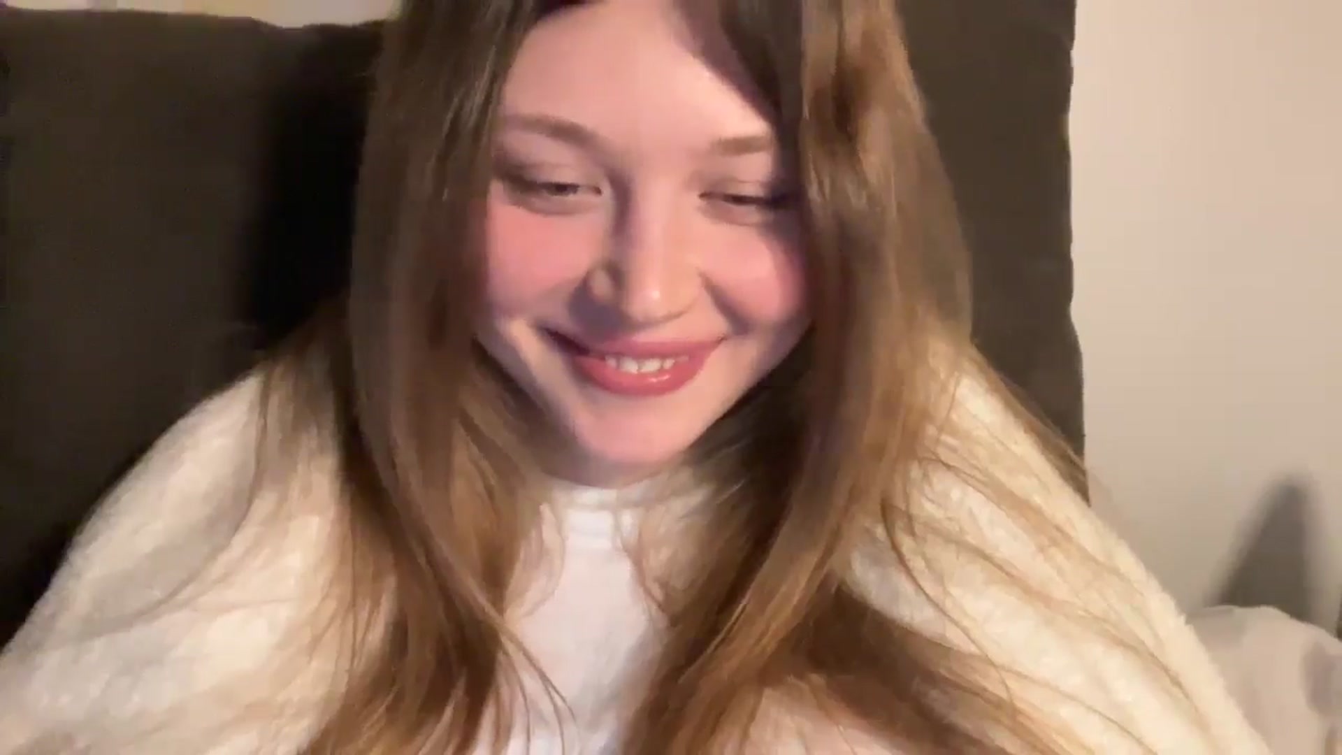 Gallery image thumbnail from Coconut_dream's myfreecams stream on, 03/15/2025, 22:18 image 13 of 20